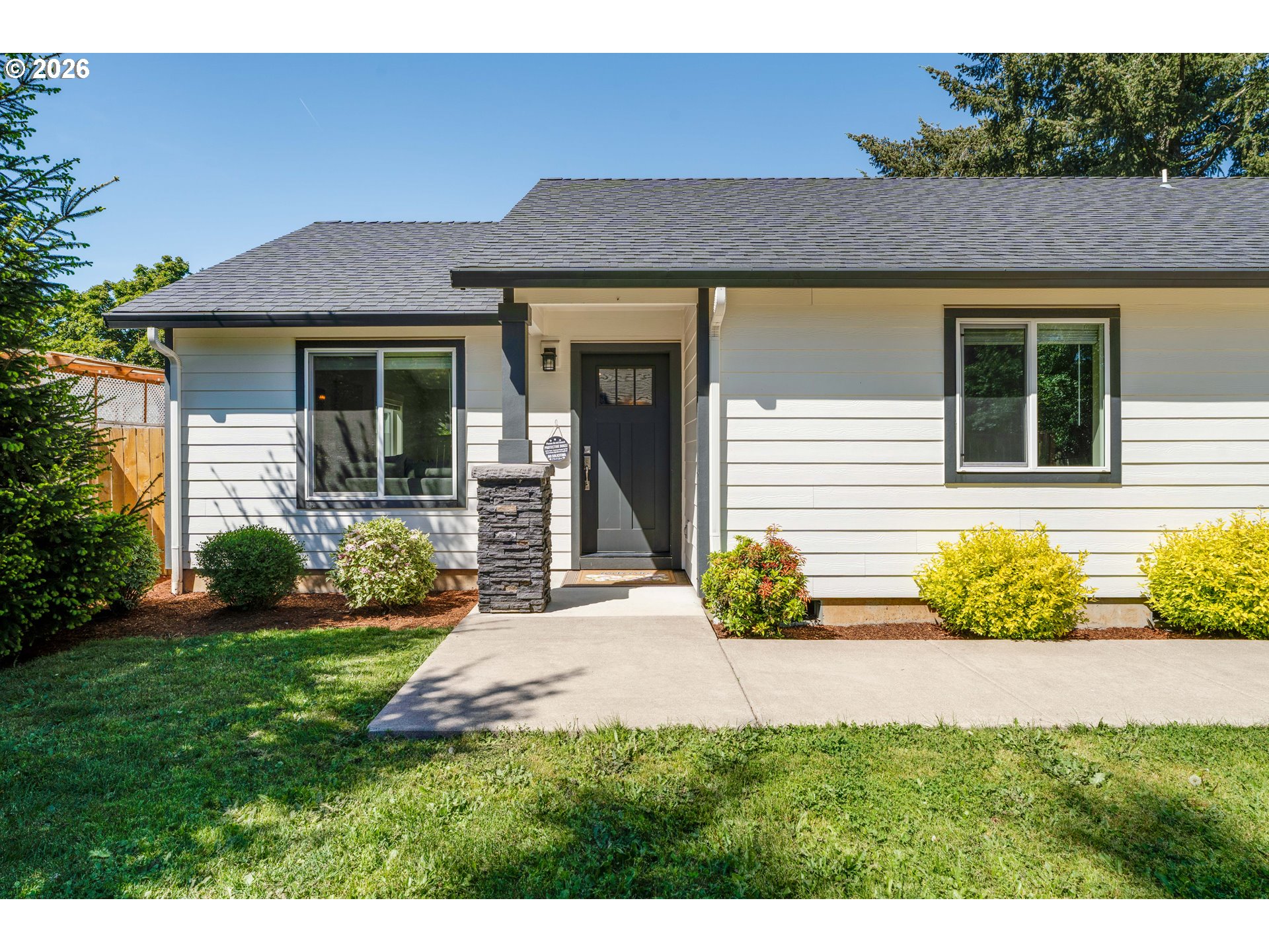1087 BAXTER RD SE