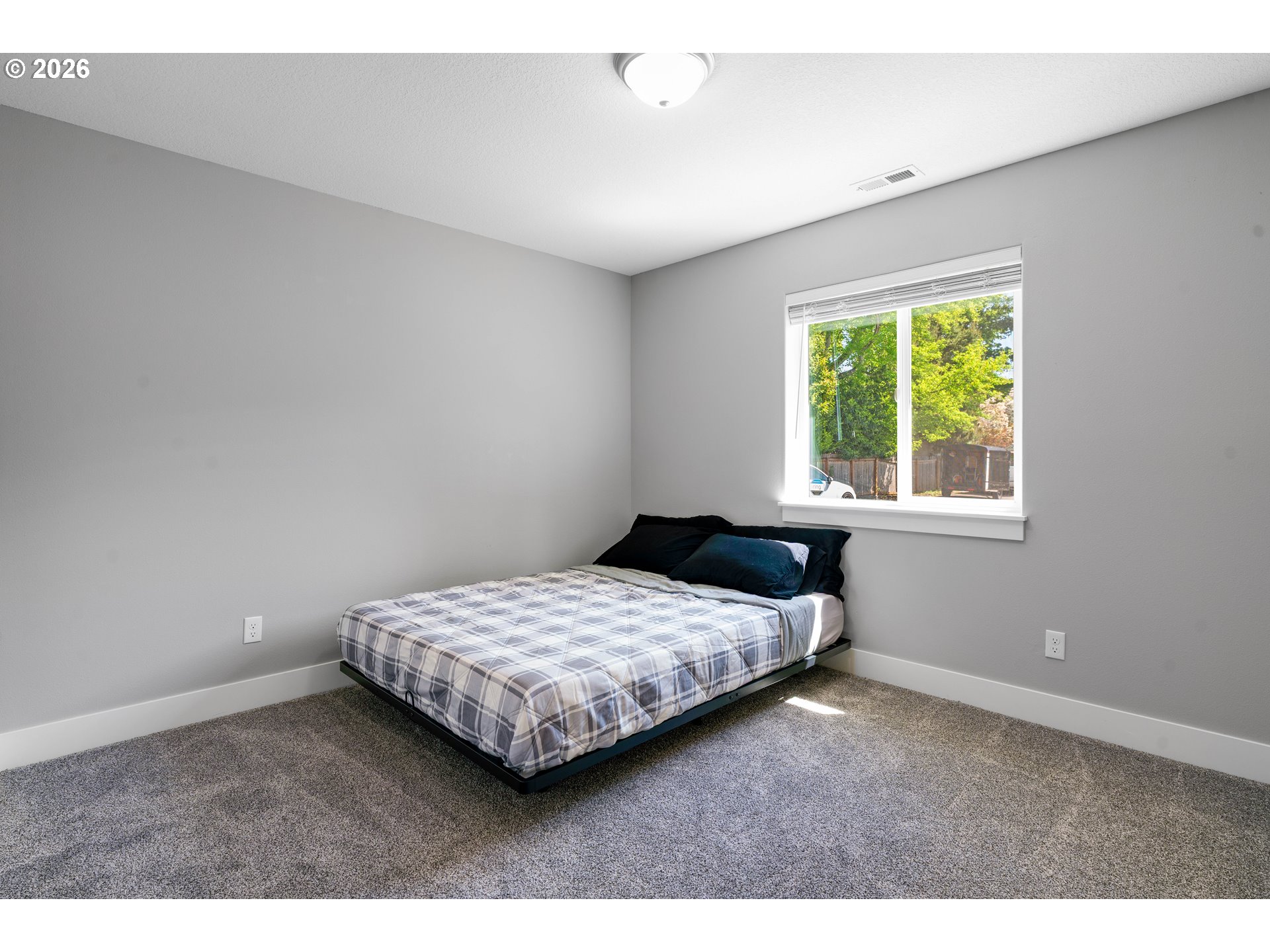 1087 BAXTER RD SE