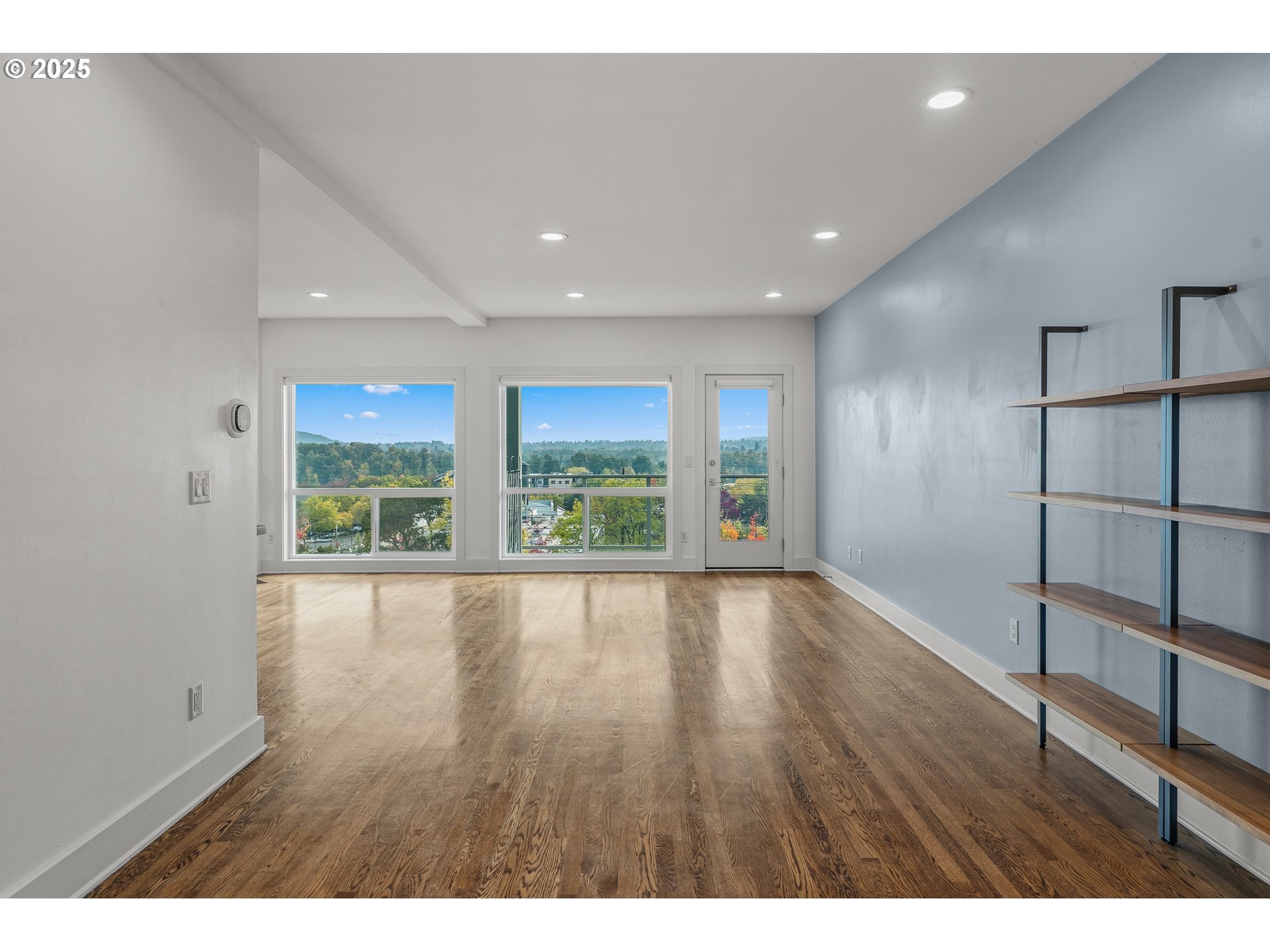 5425 SW VIEW POINT TER