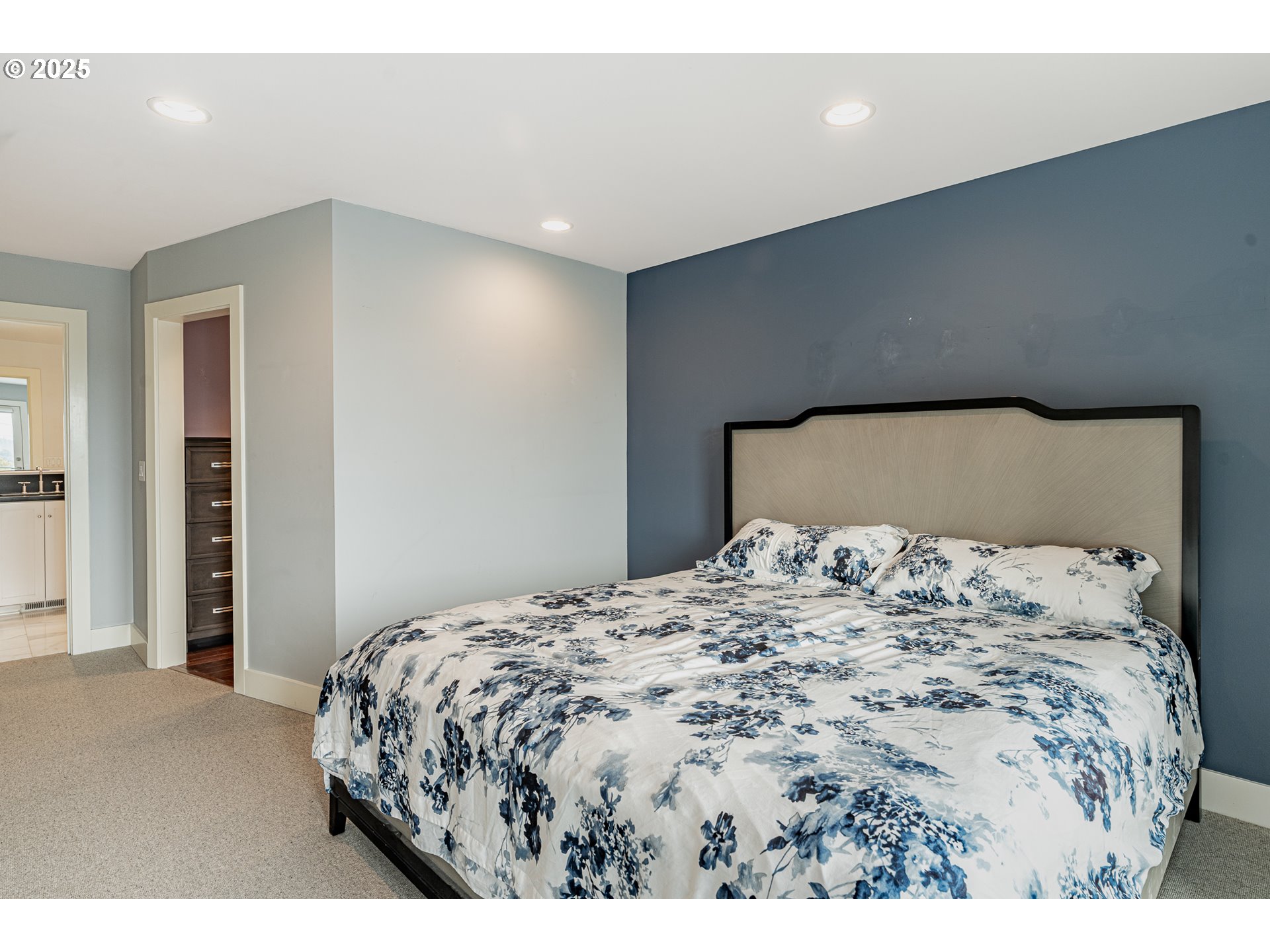 5425 SW VIEW POINT TER