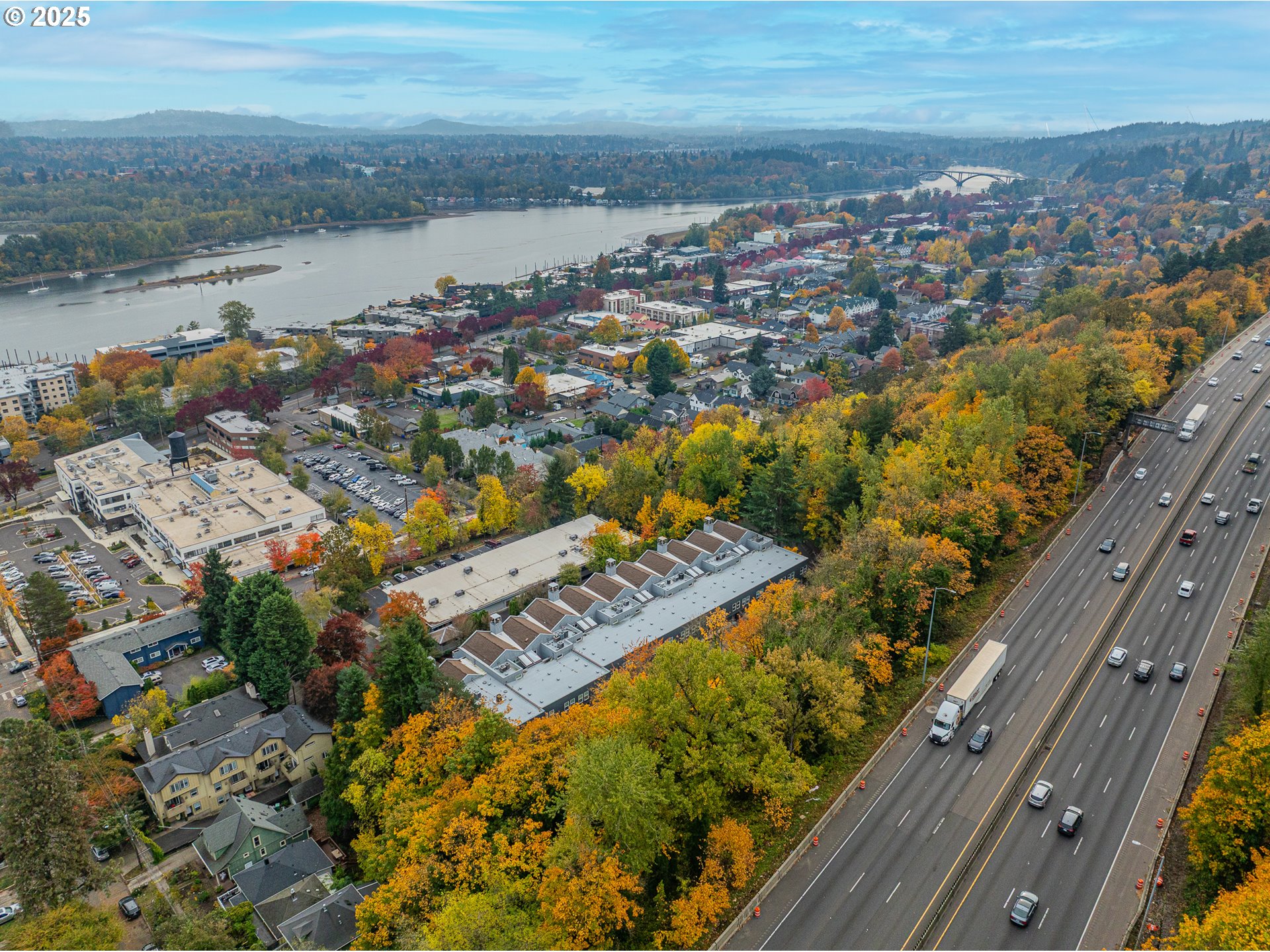 5425 SW VIEW POINT TER