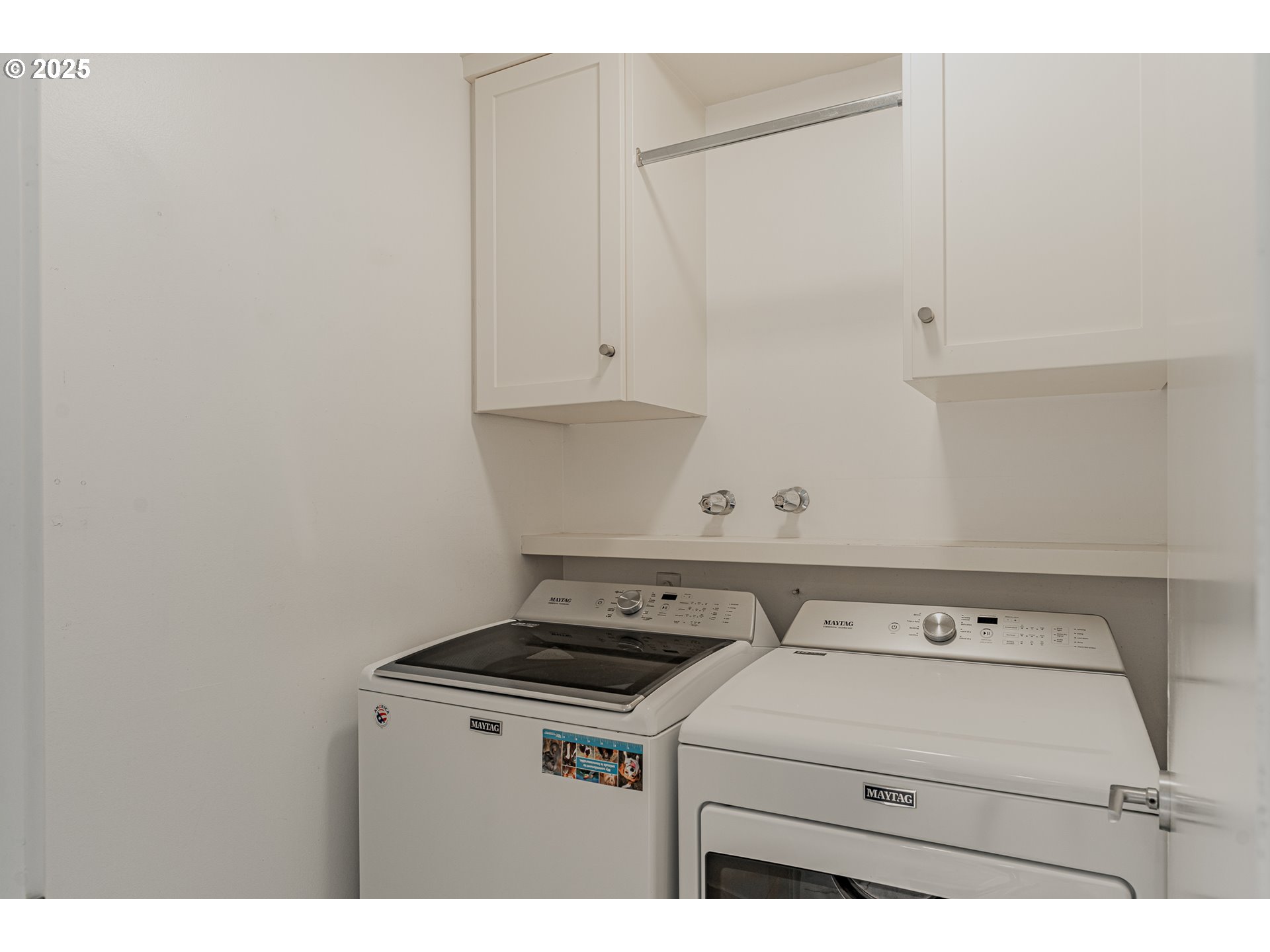 5425 SW VIEW POINT TER