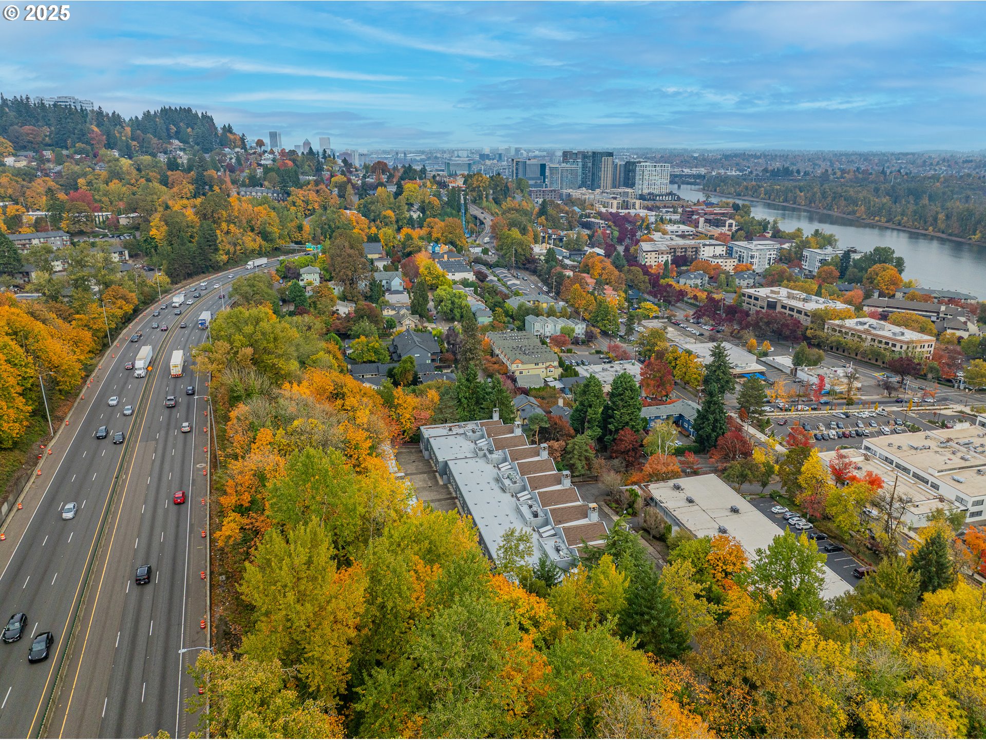 5425 SW VIEW POINT TER