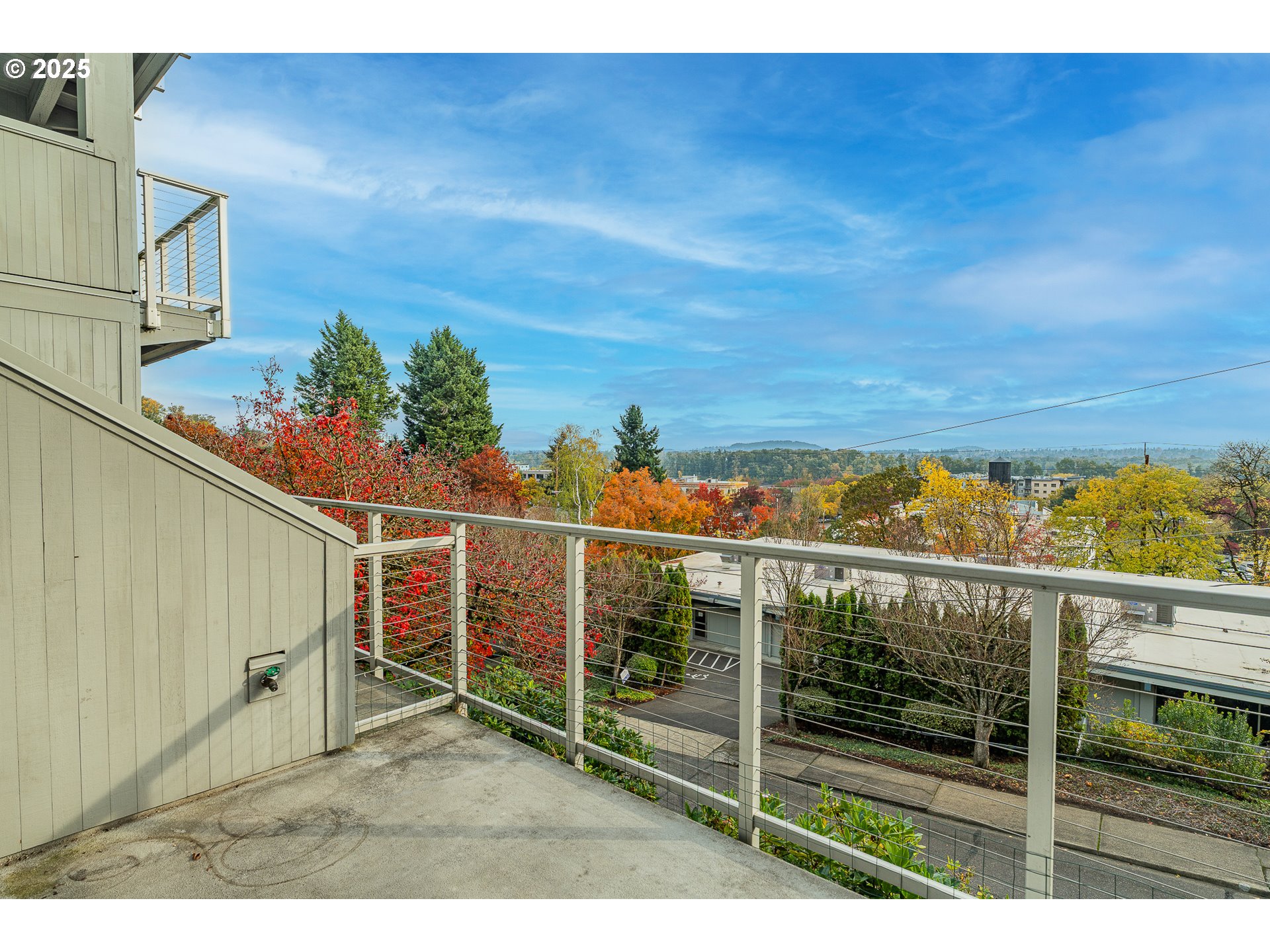 5425 SW VIEW POINT TER