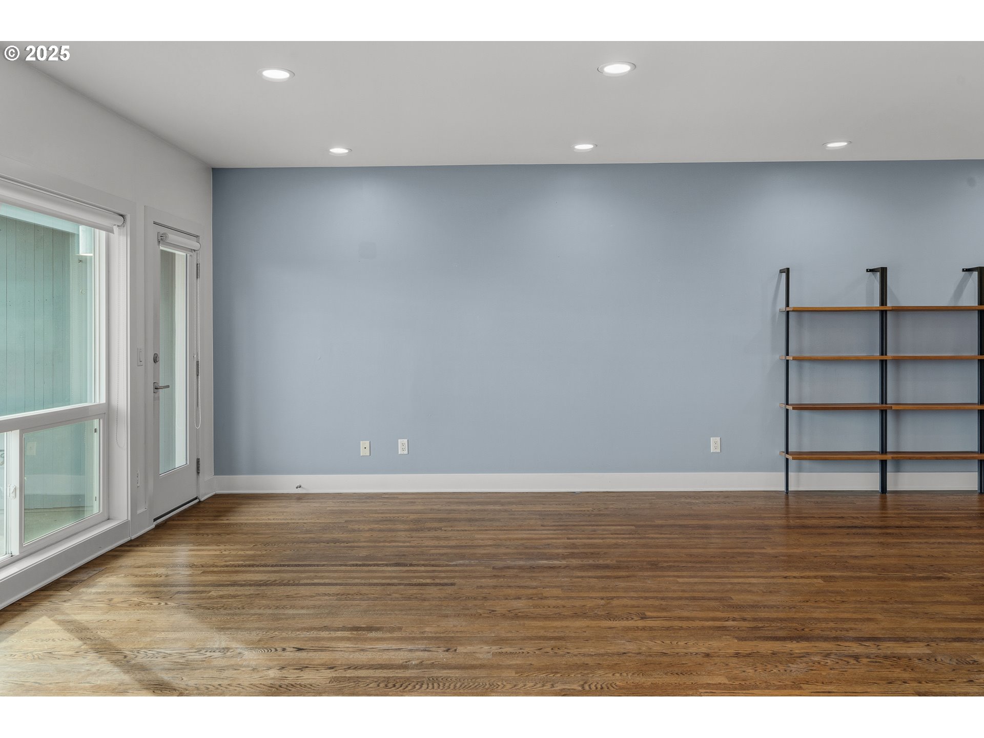 5425 SW VIEW POINT TER