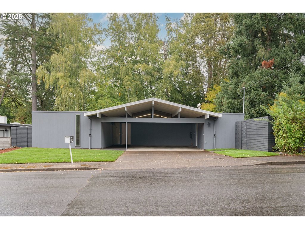 8475 SW BOHMANN PKWY