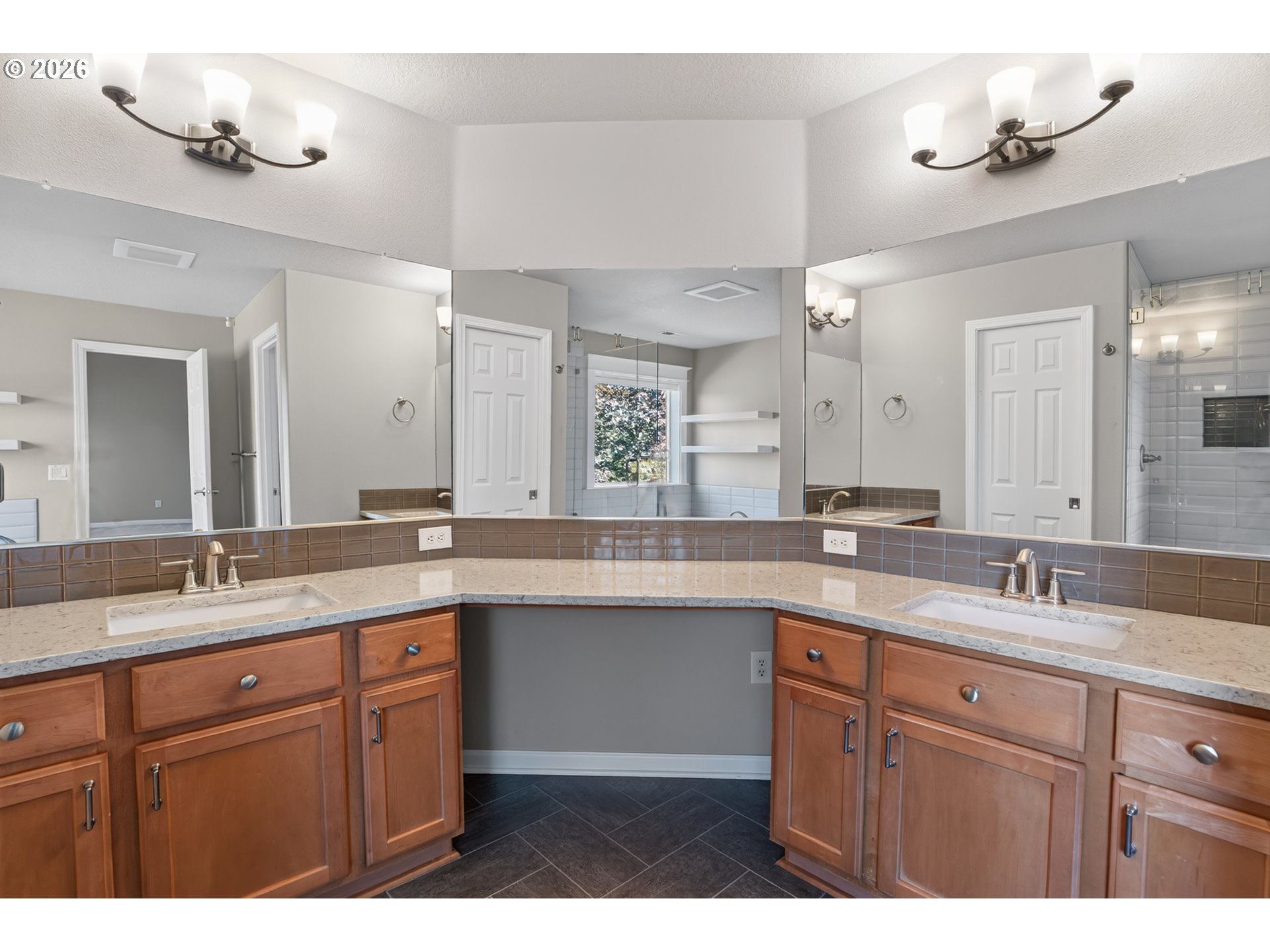 16431 WILLAMETTE VALLEY DR