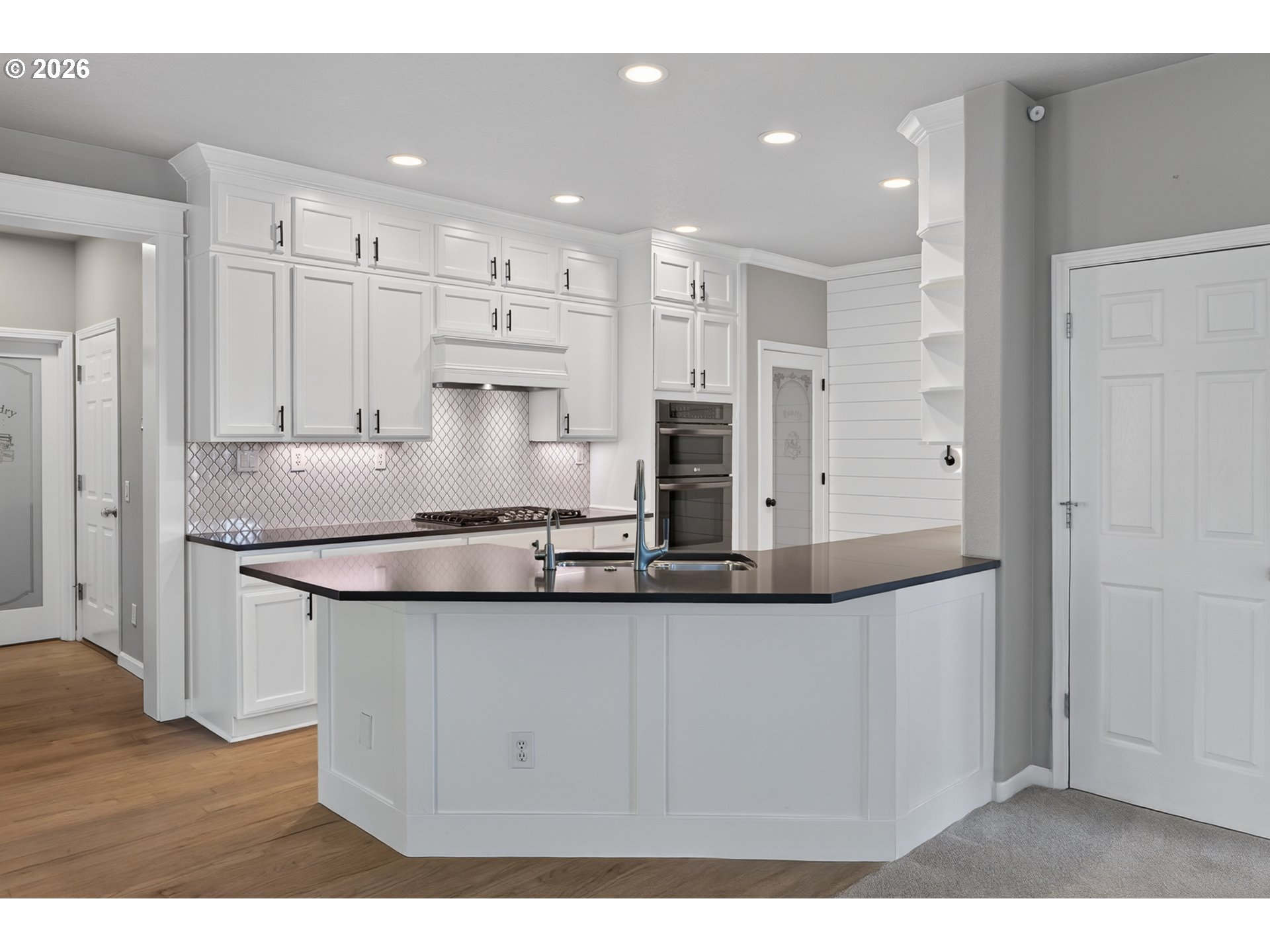 16431 WILLAMETTE VALLEY DR