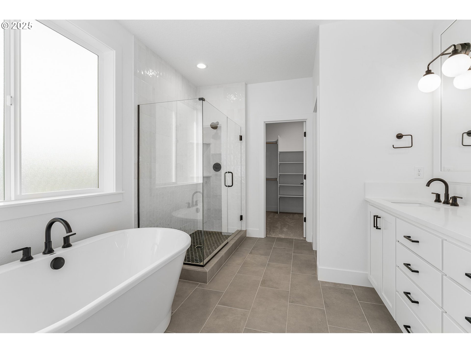 5014 NW Deerhaven TER