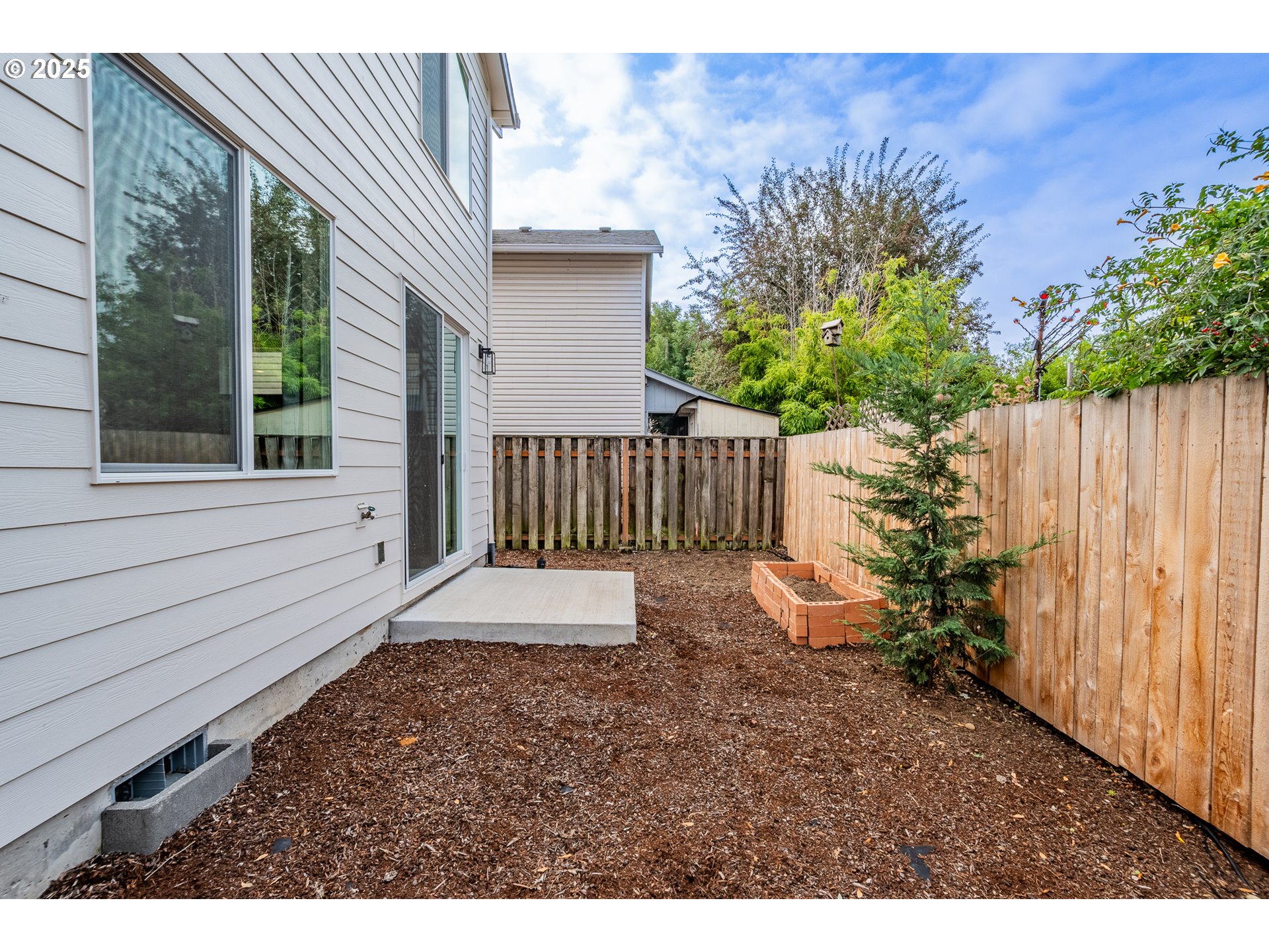 817 NE 94TH AVE