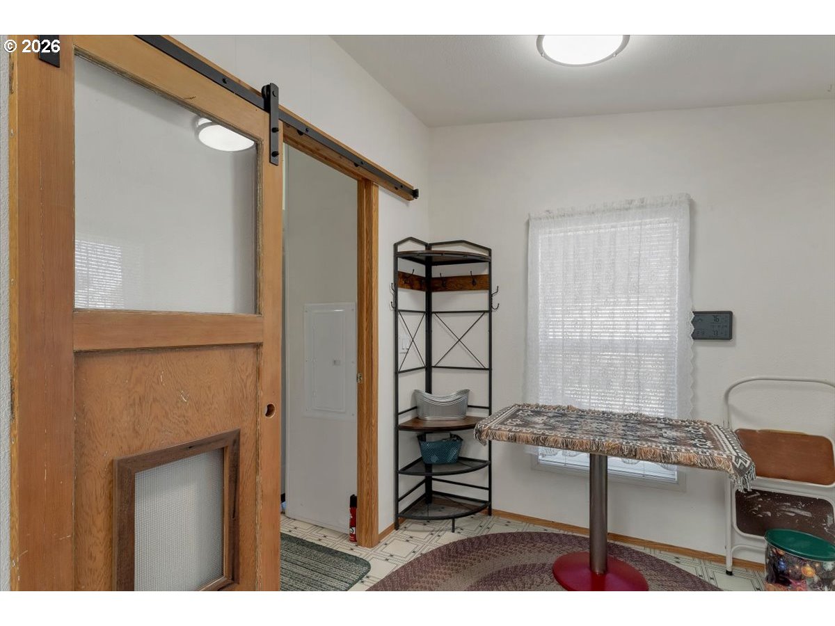 141 S 17TH ST 19
