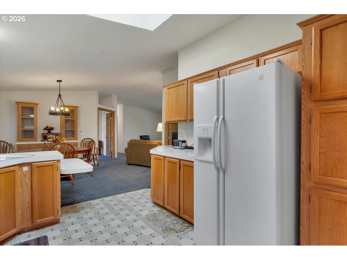 141 S 17TH ST 19