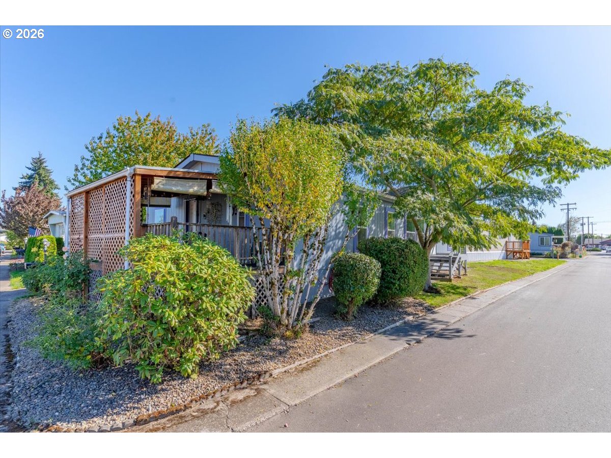 141 S 17TH ST 19