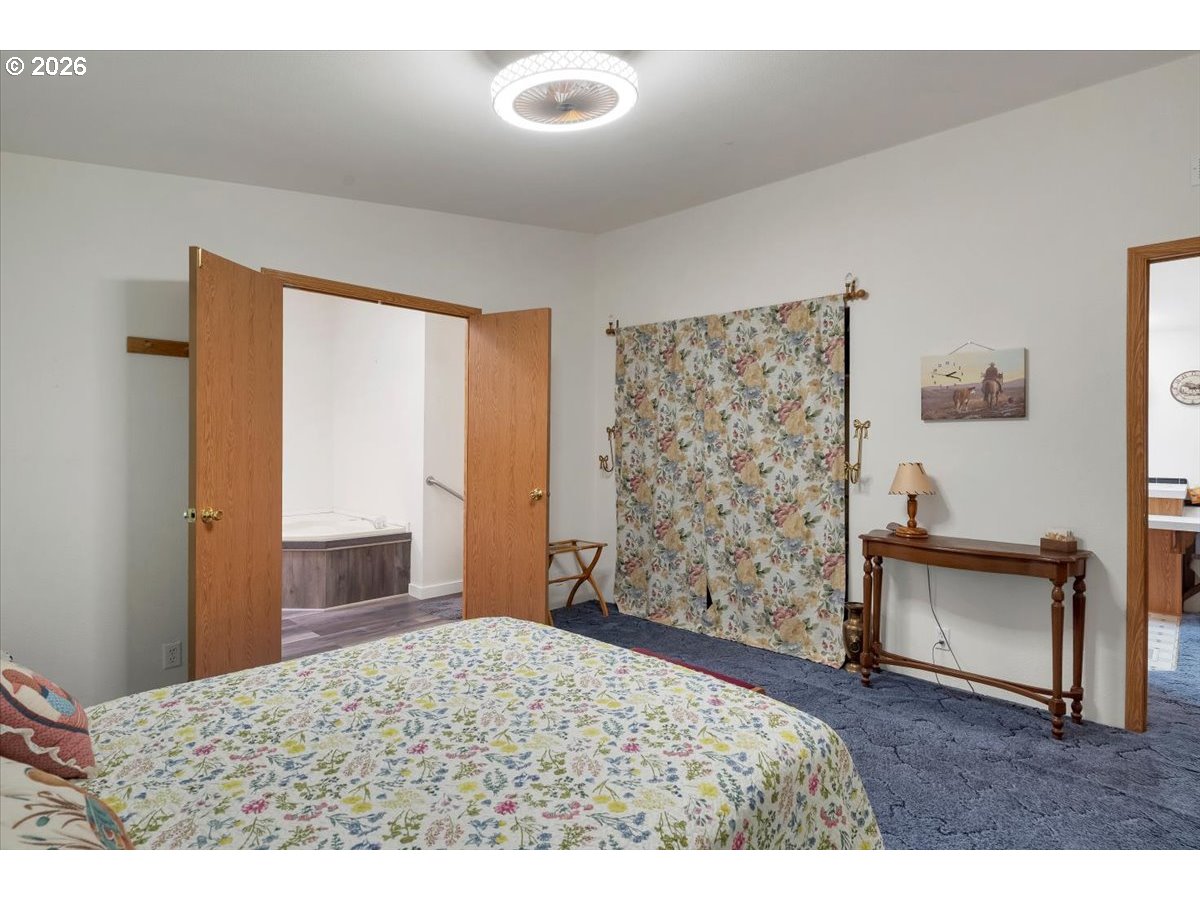 141 S 17TH ST 19