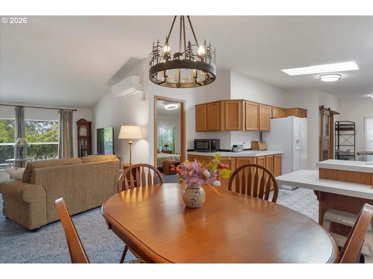 141 S 17TH ST 19