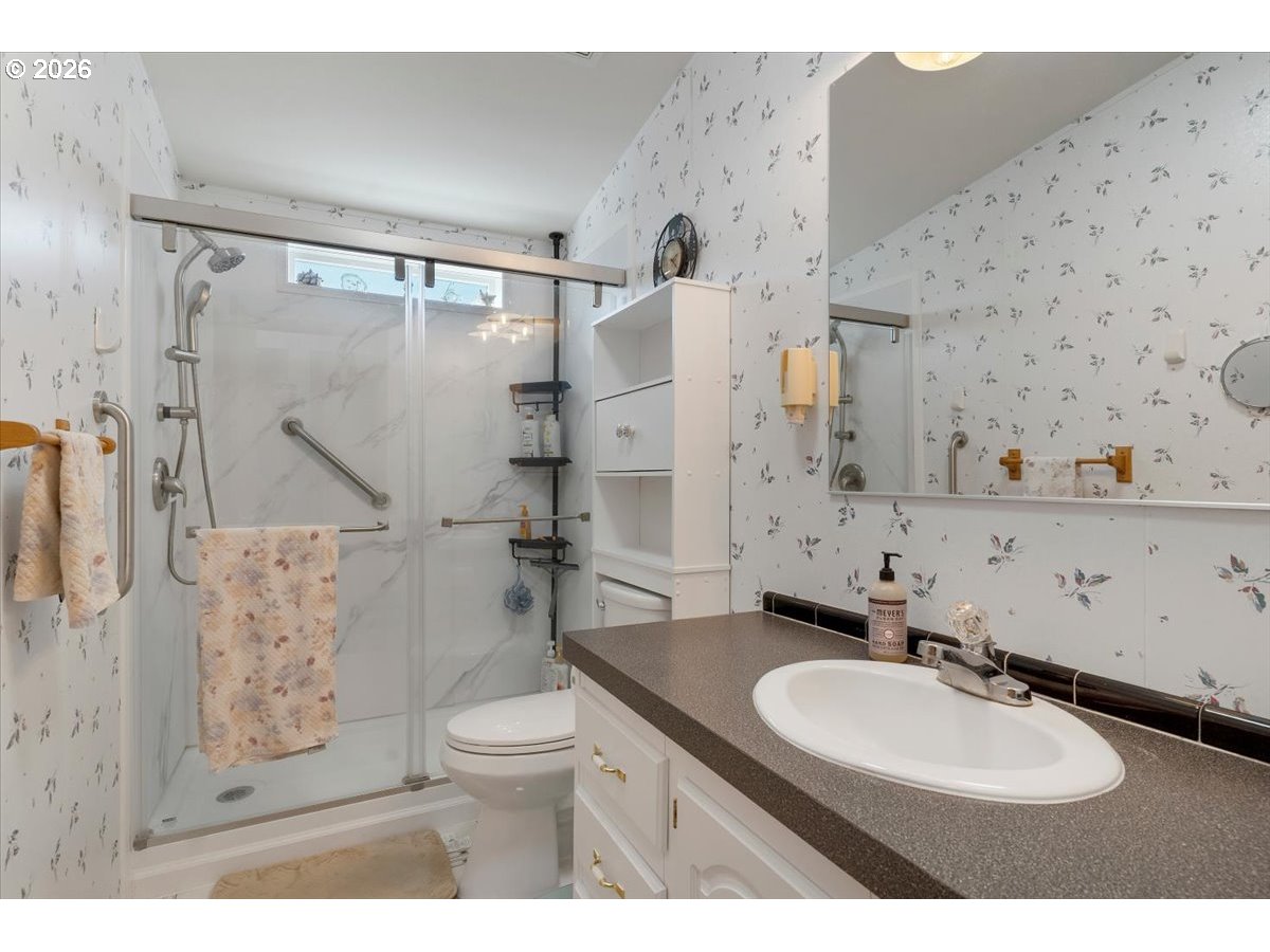 141 S 17TH ST 19