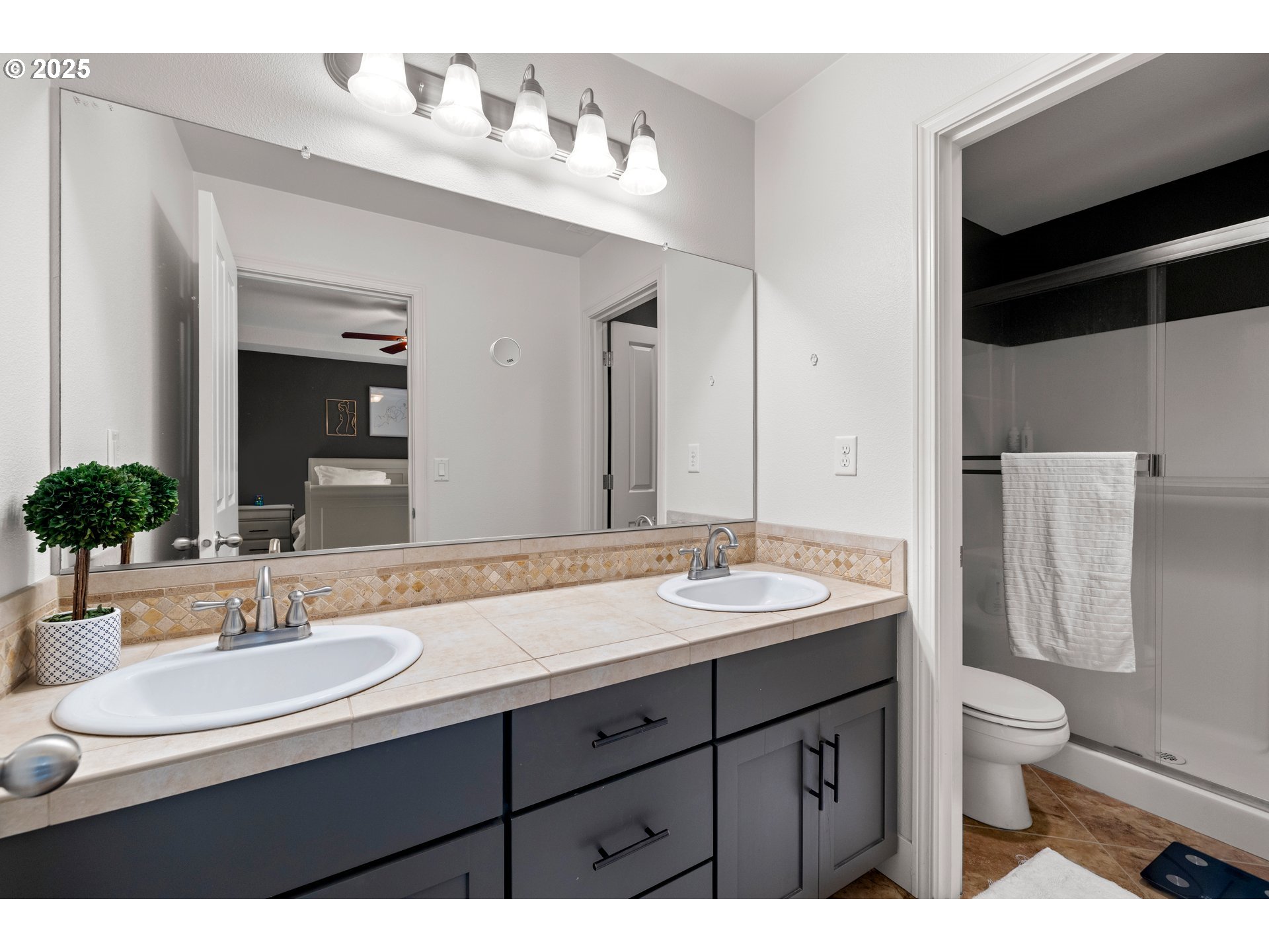 3384 SE SPRINGWOOD PL