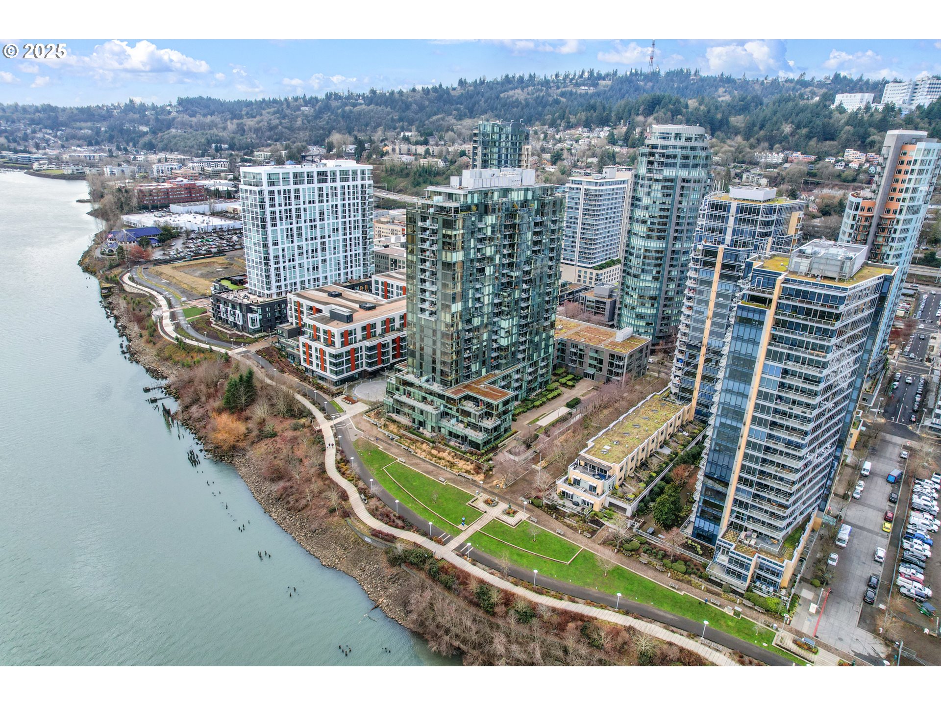 3570 S RIVER PKWY 1413