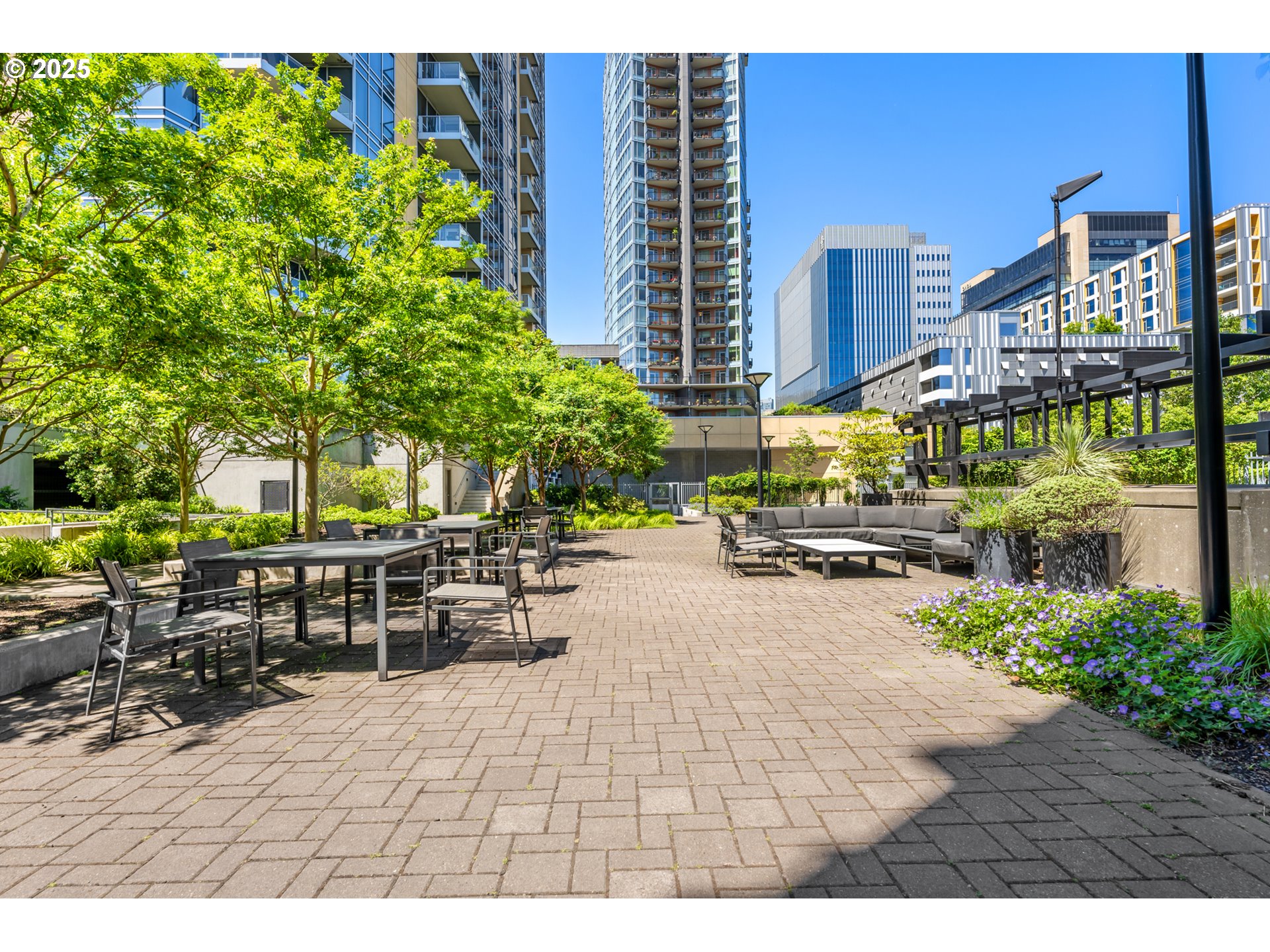 3570 S RIVER PKWY 1413