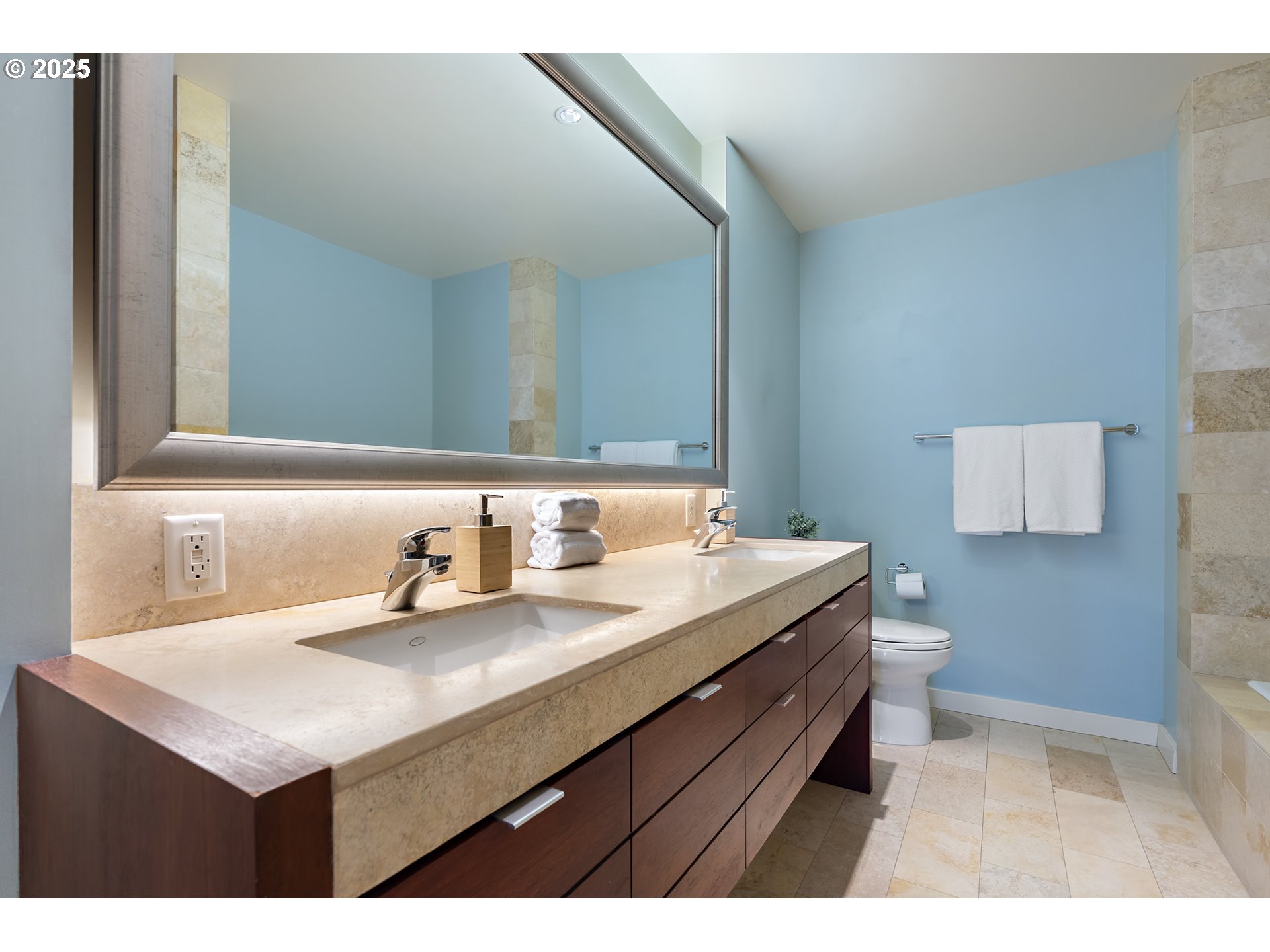 3570 S RIVER PKWY 1413