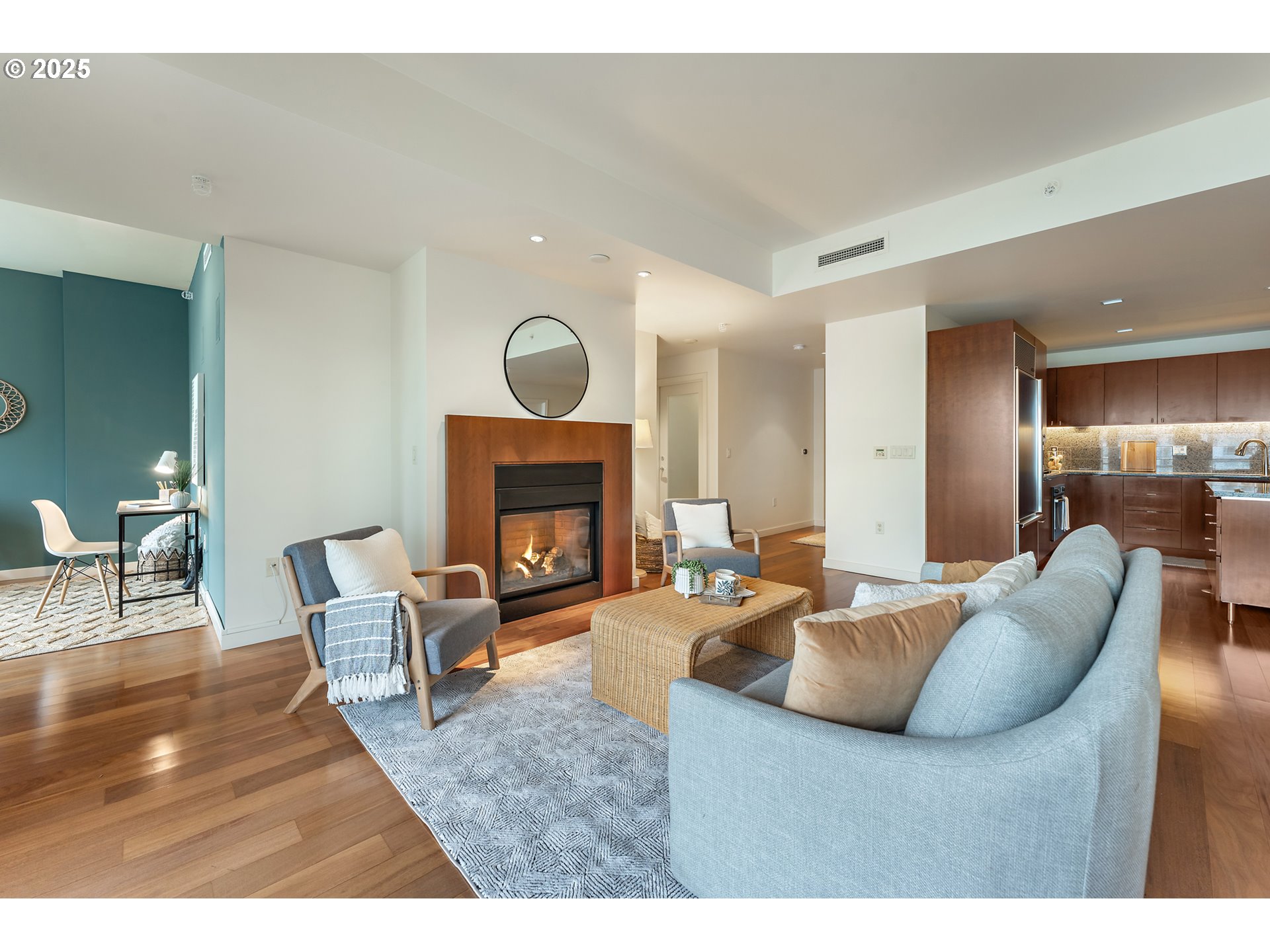 3570 S RIVER PKWY 1413