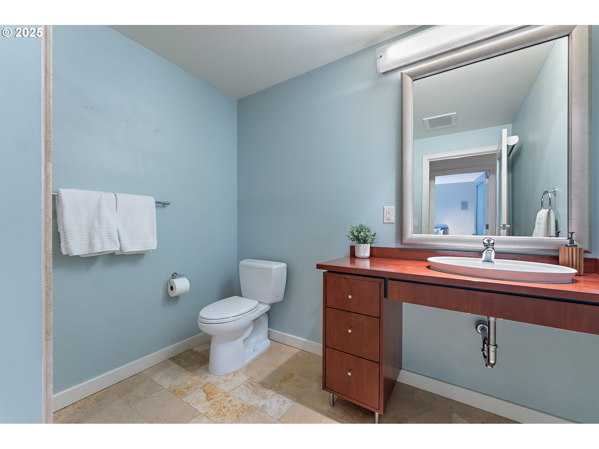 3570 S RIVER PKWY 1413