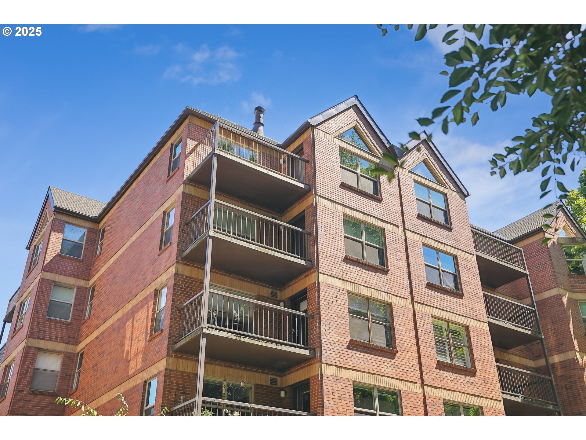 1500 SW PARK AVE 531