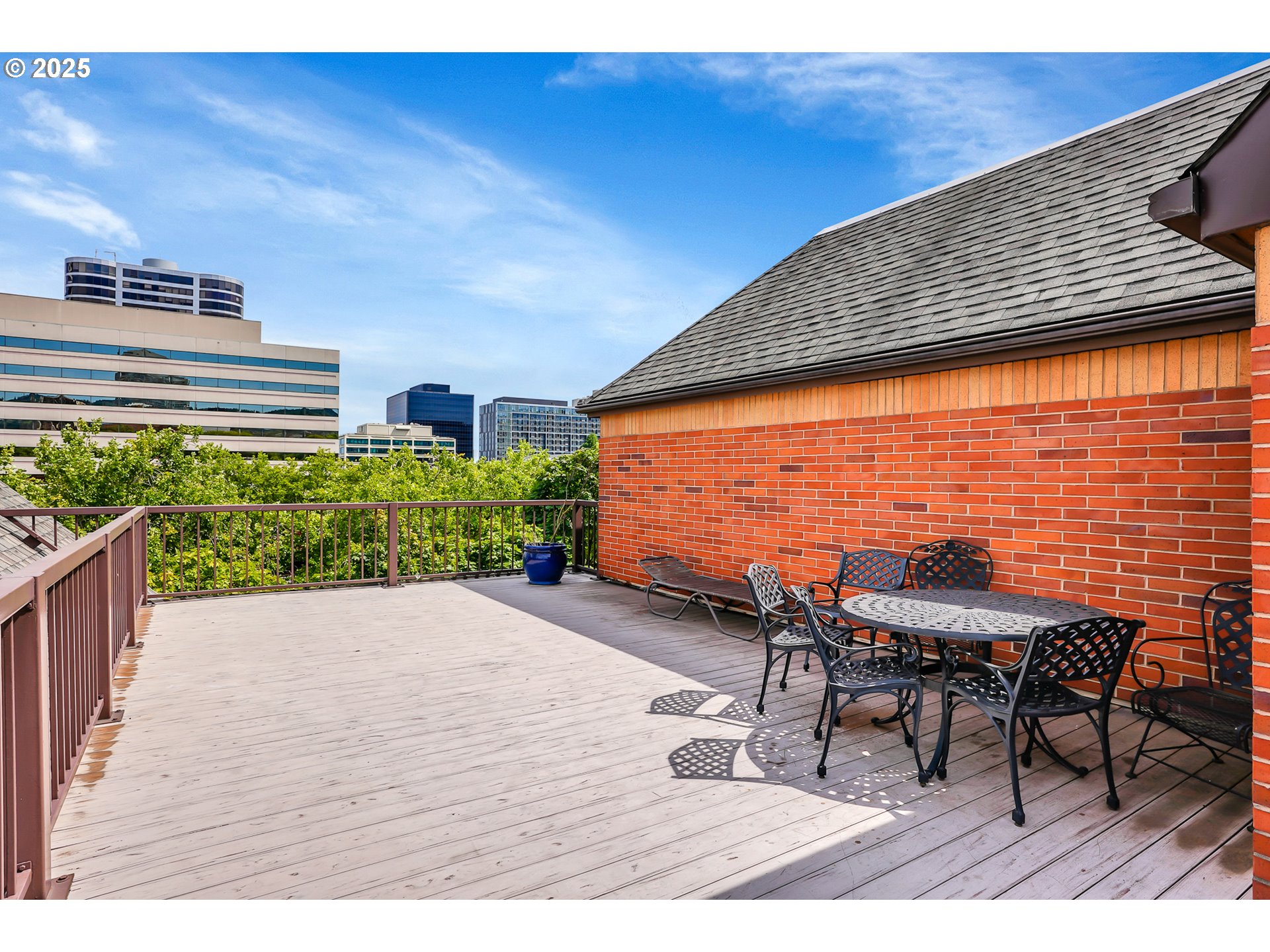1500 SW PARK AVE 531