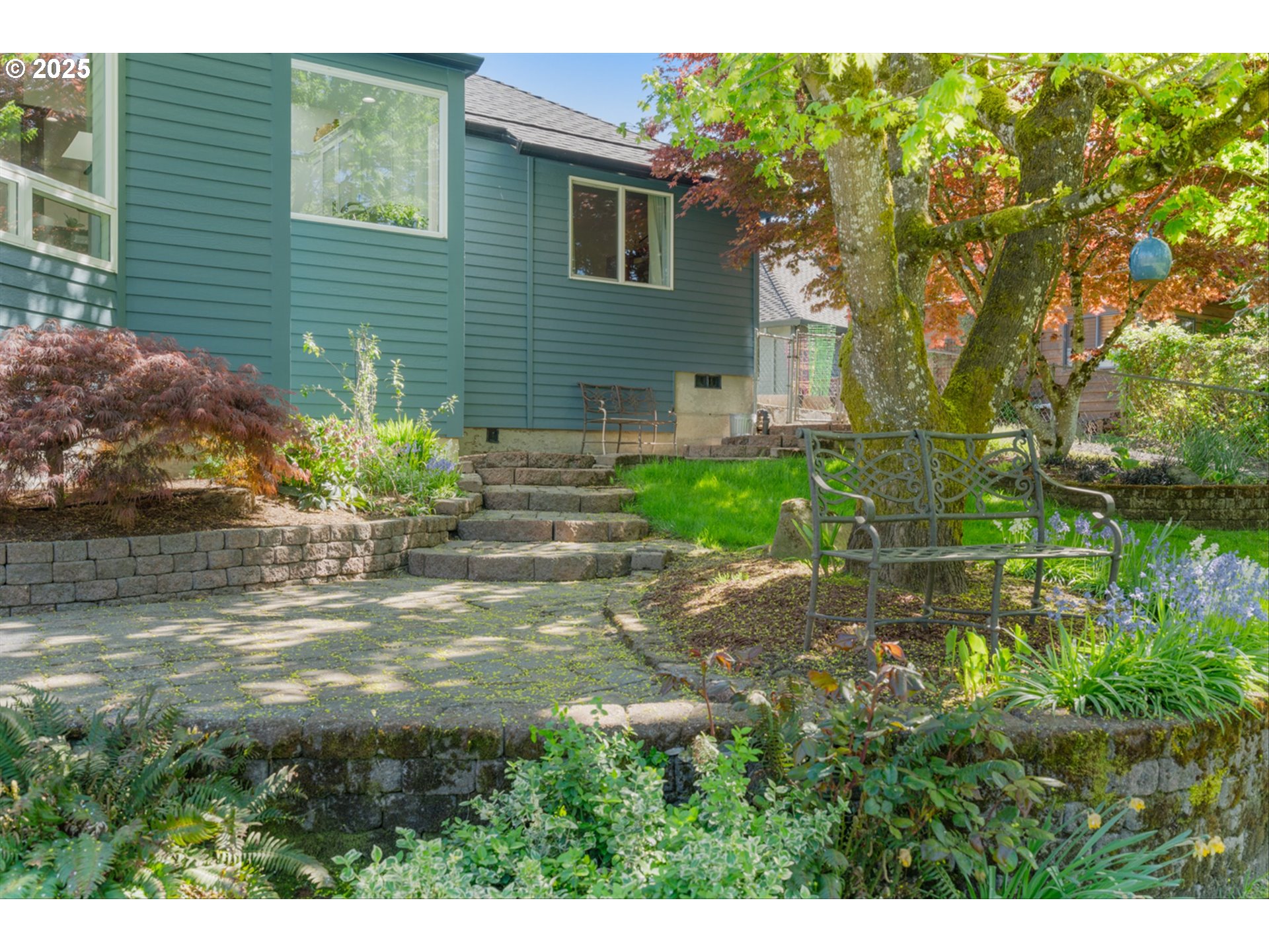 1433 SE 49TH CT