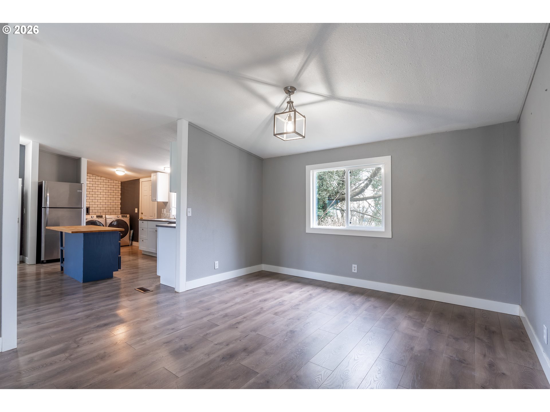 305 SCOTT HILL RD