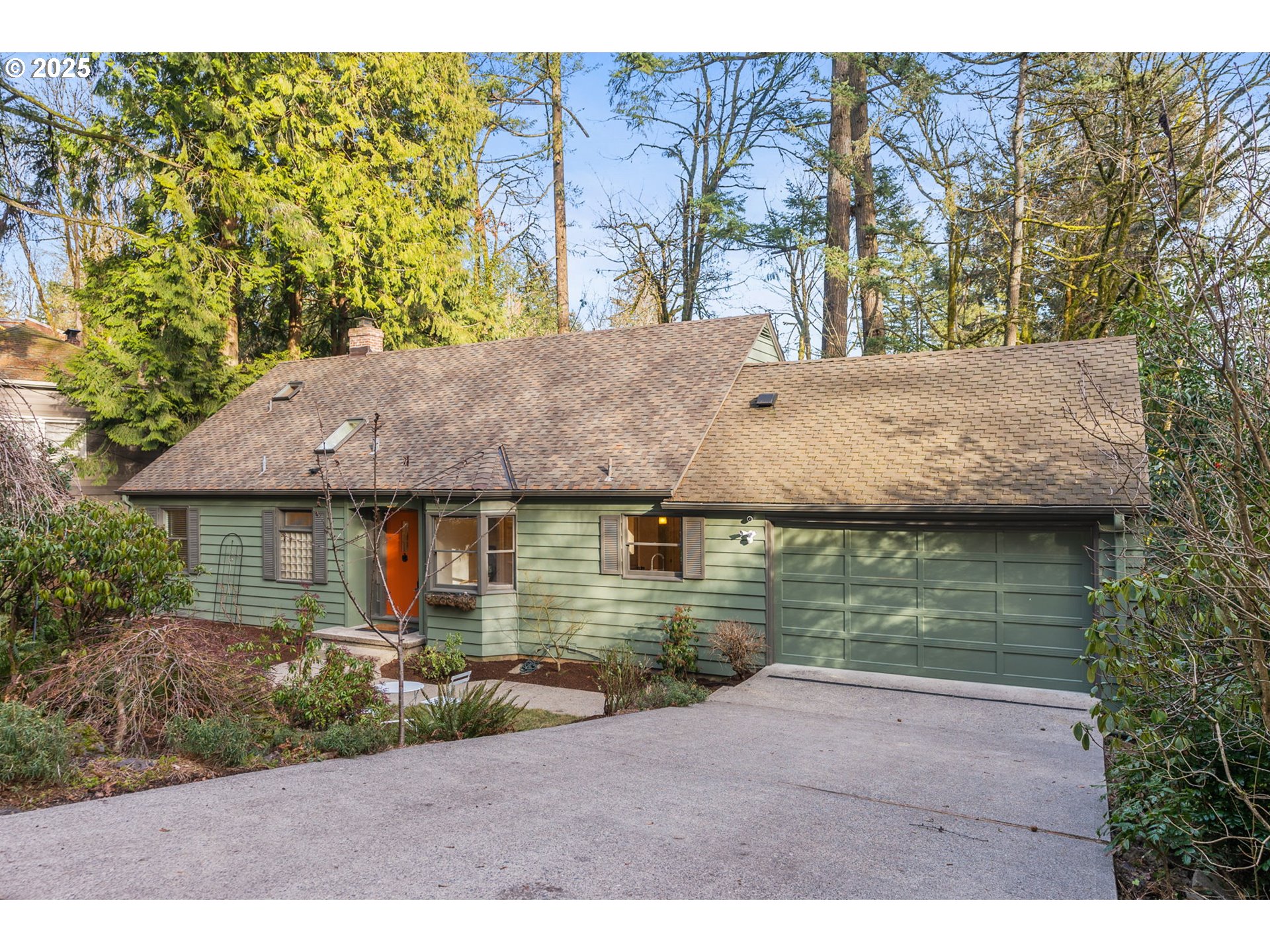 1646 SW PARKVIEW CT
