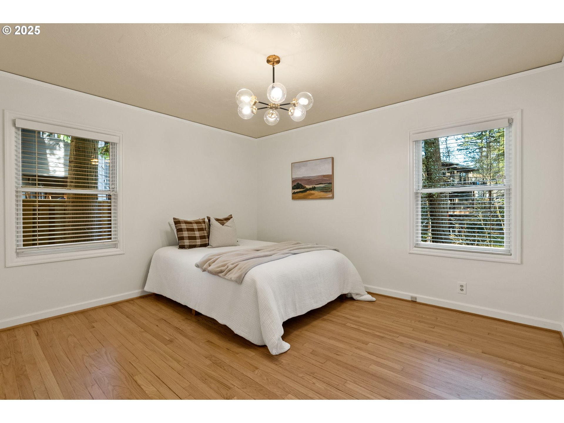 1646 SW PARKVIEW CT