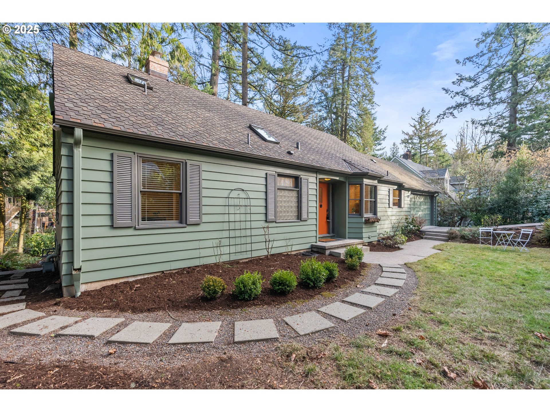 1646 SW PARKVIEW CT