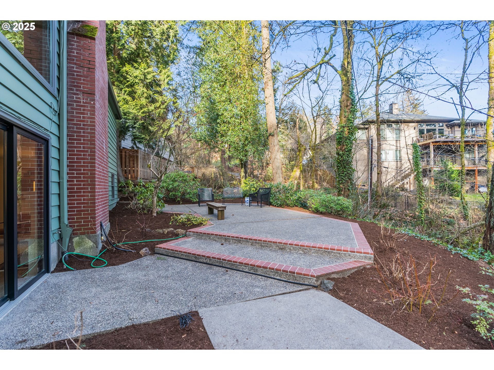 1646 SW PARKVIEW CT