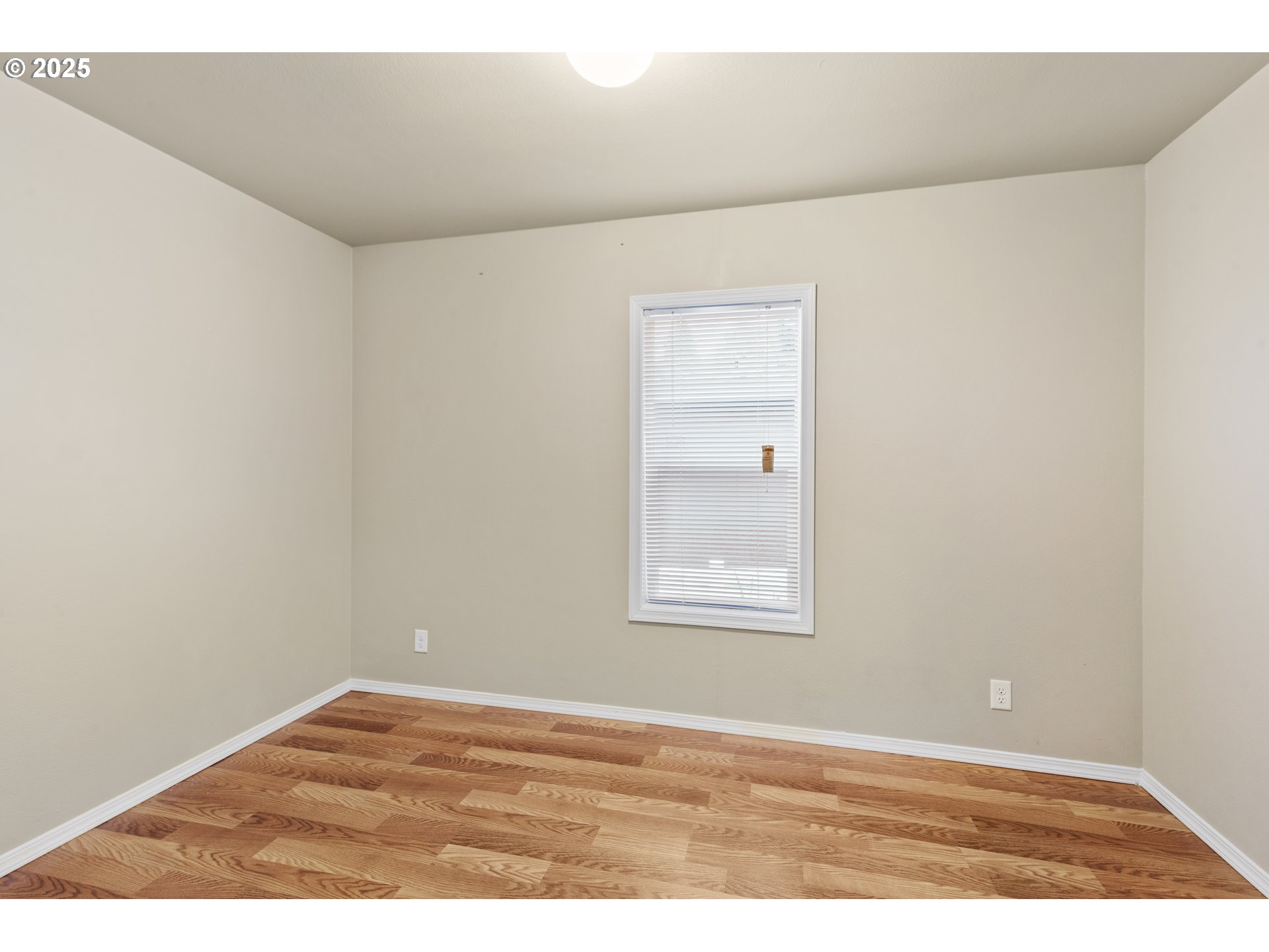 2980 NE DIVISION ST 27