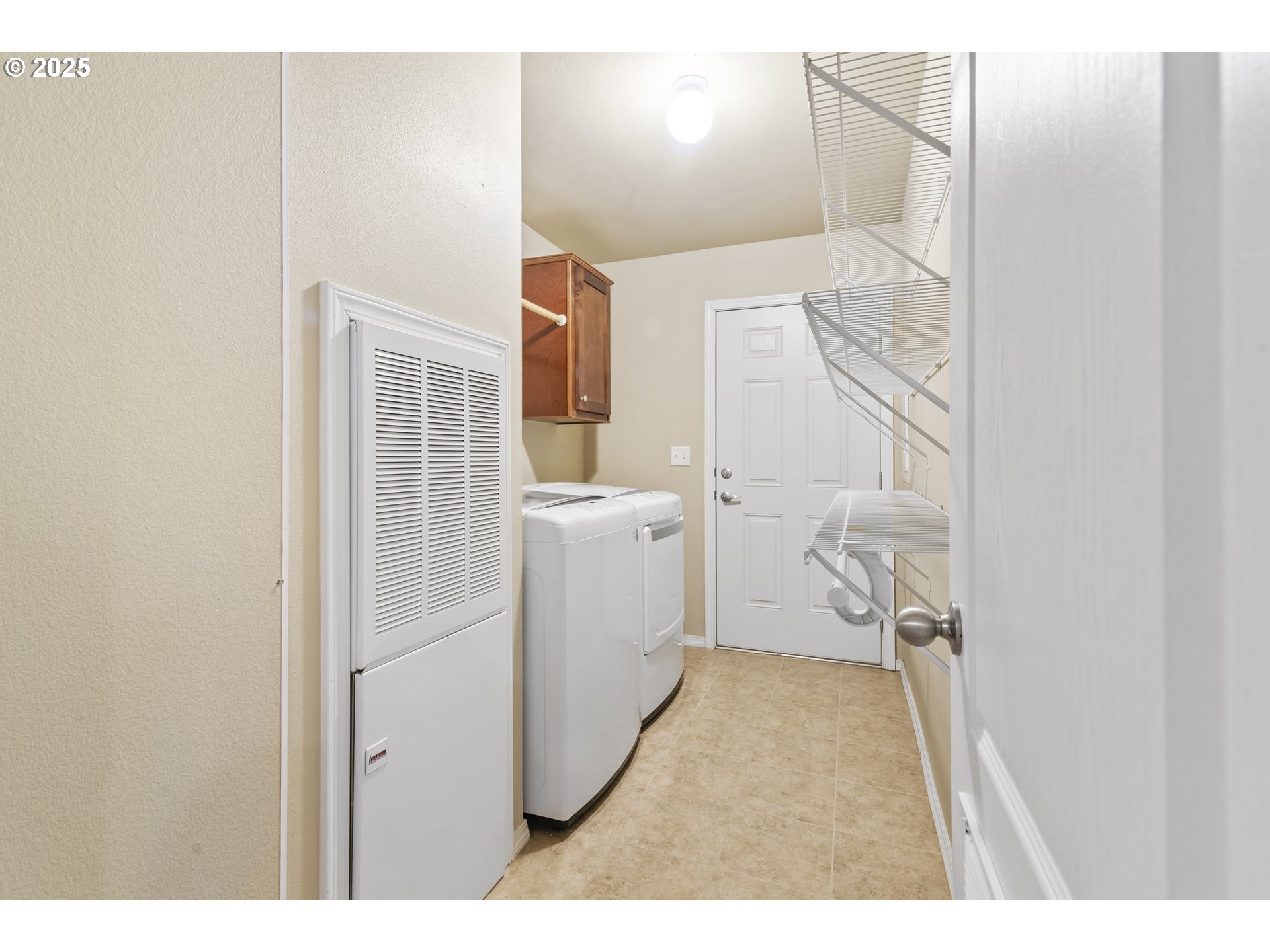 2980 NE DIVISION ST 27