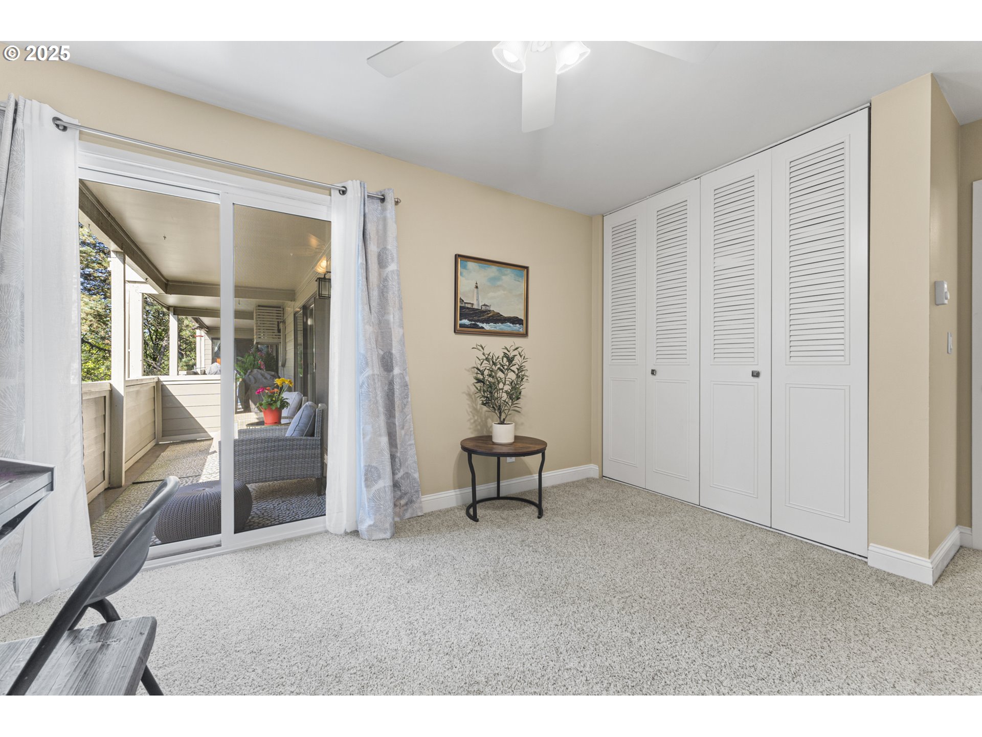 1500 SW SKYLINE BLVD 16