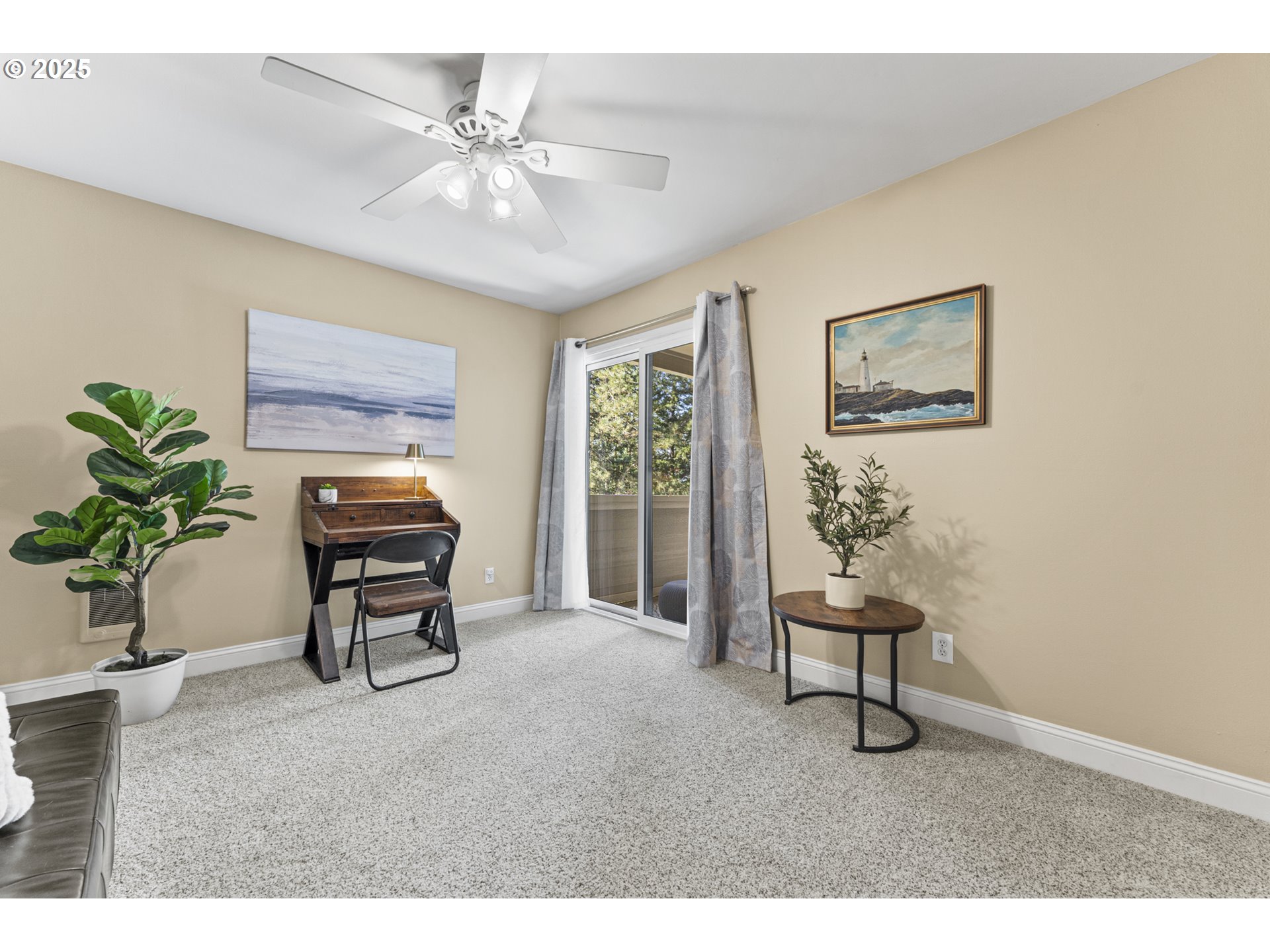 1500 SW SKYLINE BLVD 16