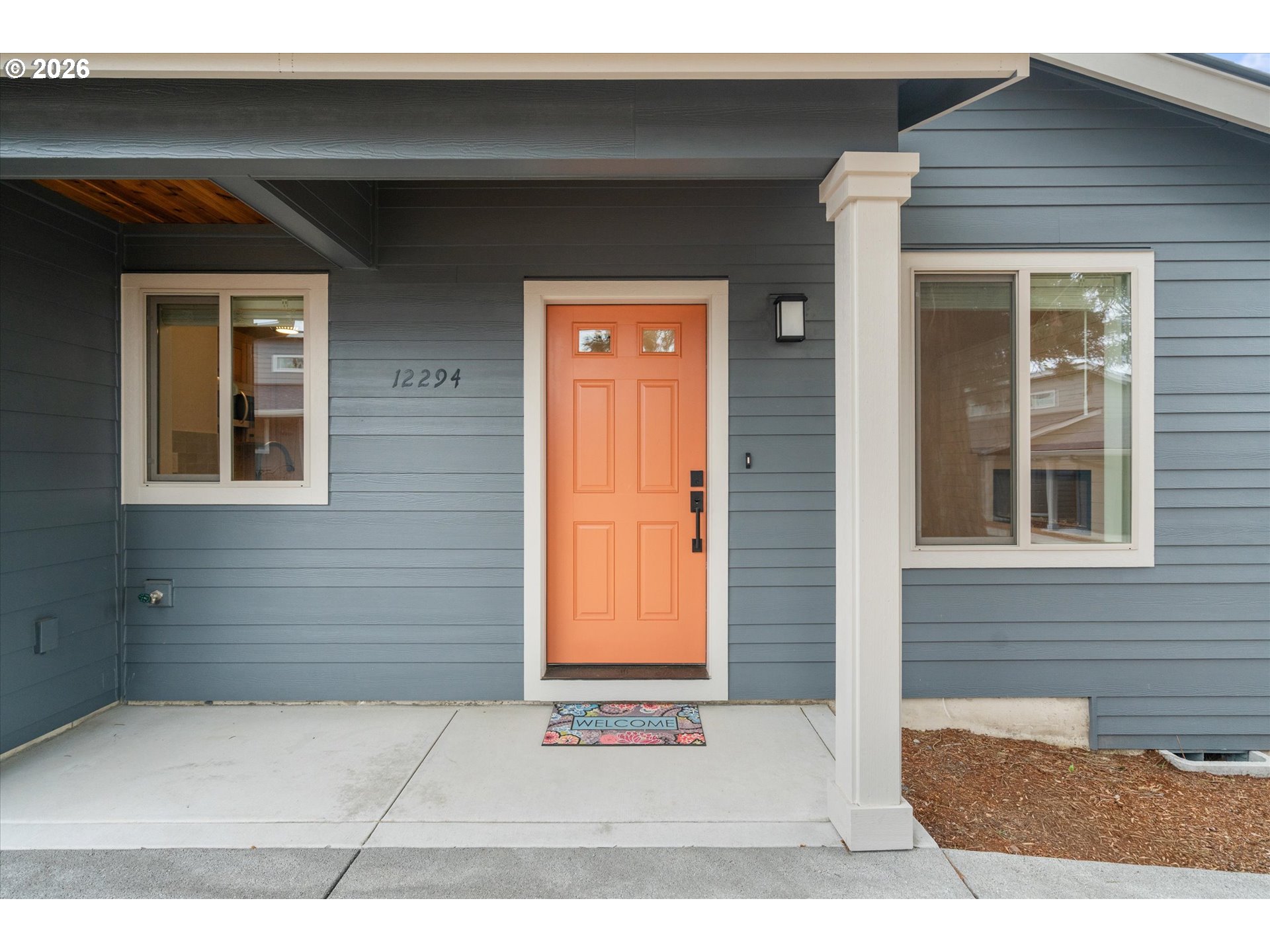 12294 Meadowlawn DR
