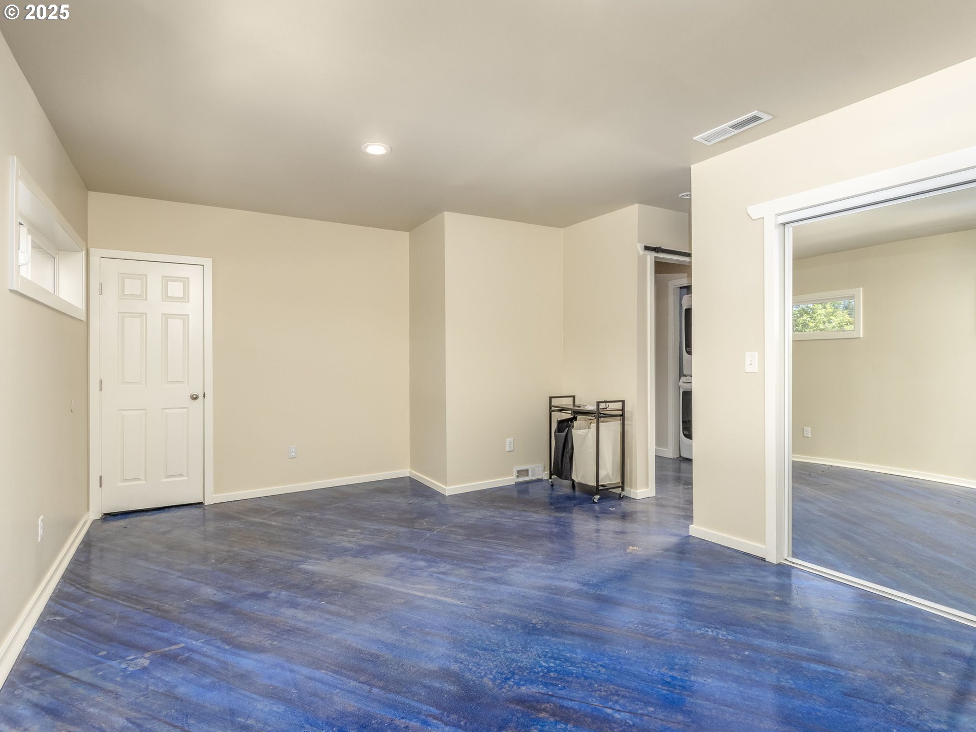 16322 SE ARISTA DR