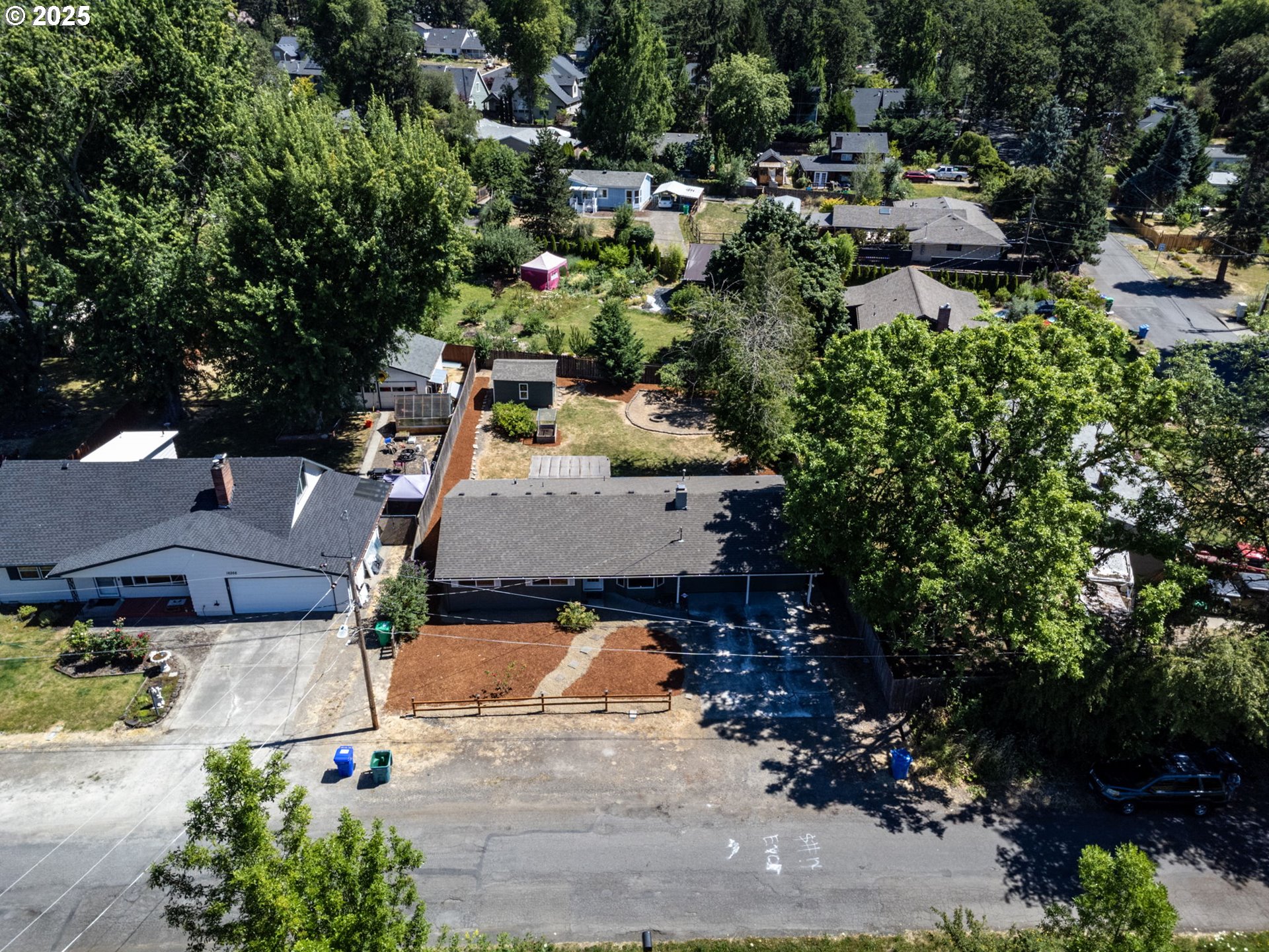 16322 SE ARISTA DR