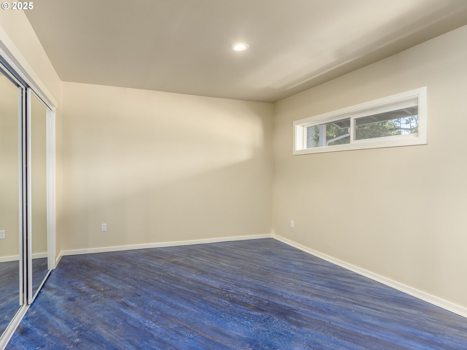 16322 SE ARISTA DR