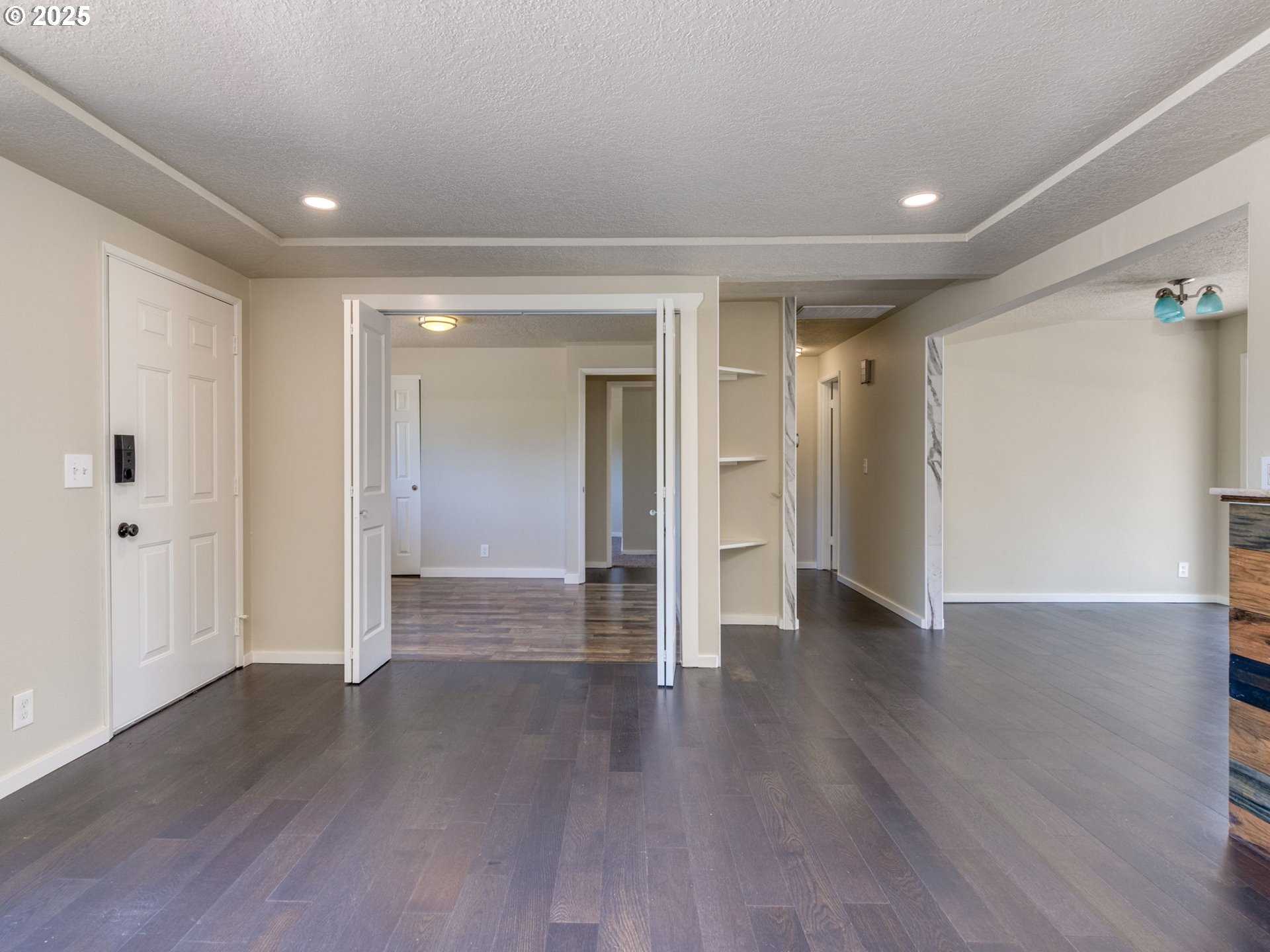 16322 SE ARISTA DR