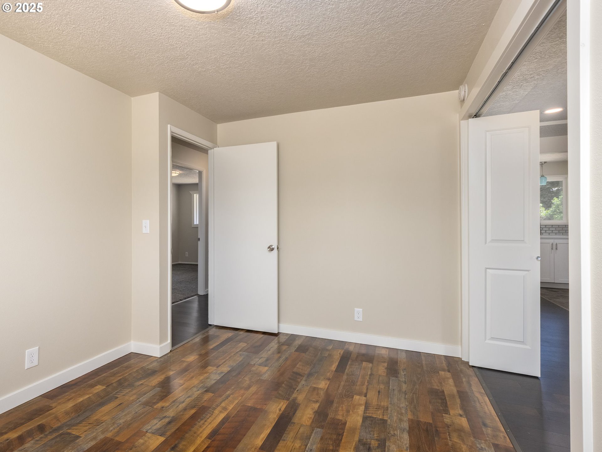 16322 SE ARISTA DR