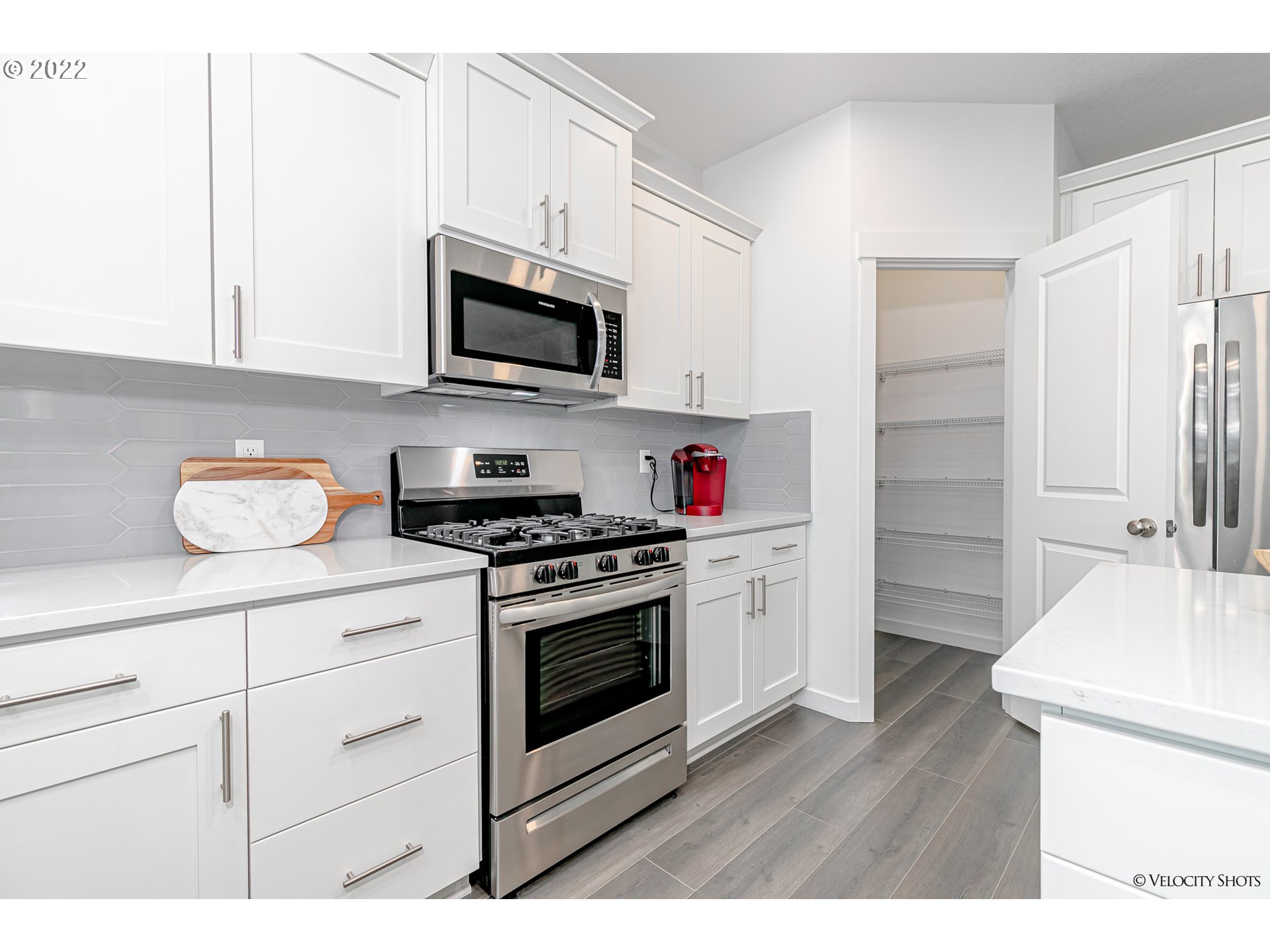 3000 S NECTARINE ST LT728