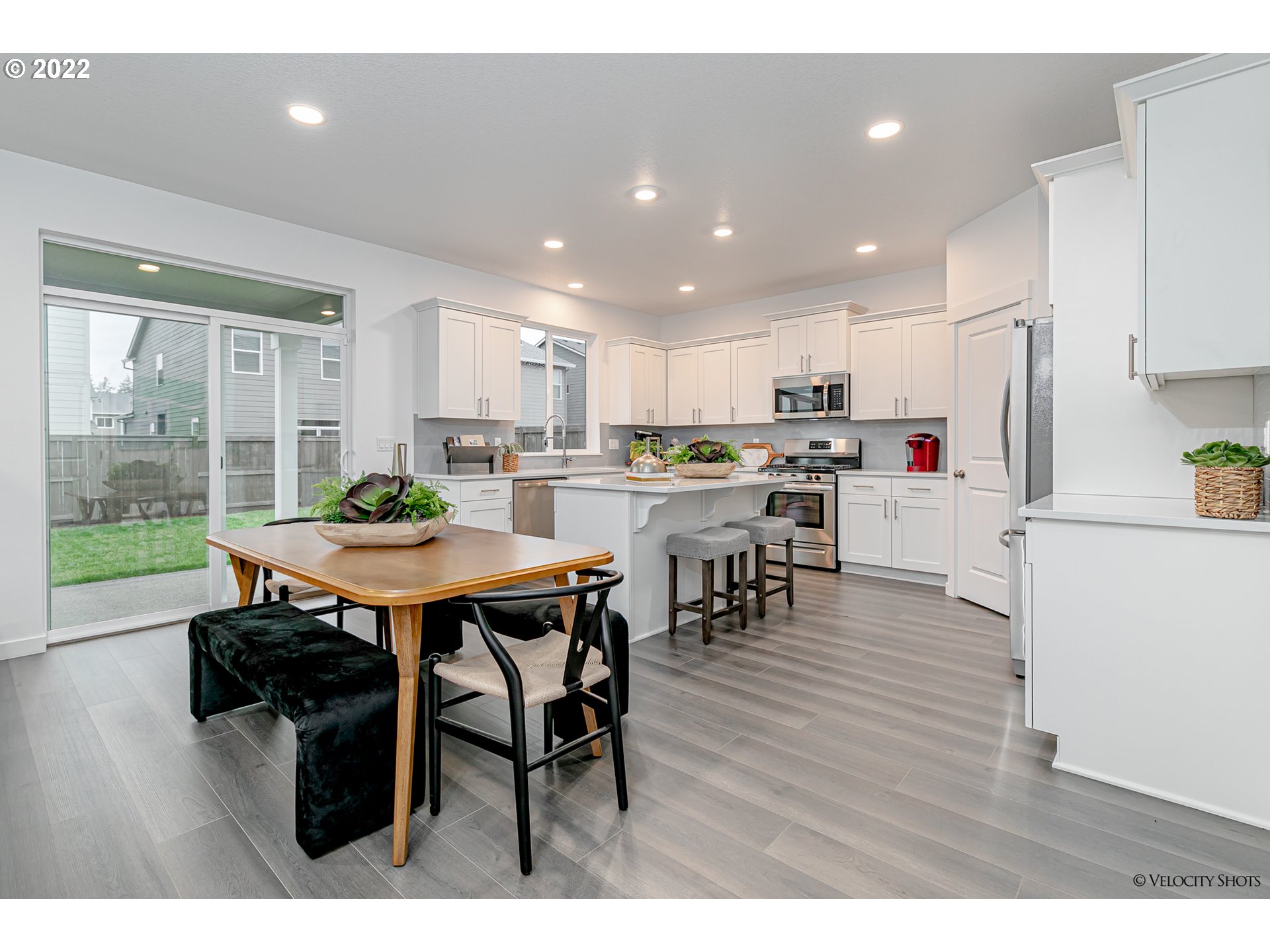 3000 S NECTARINE ST LT728