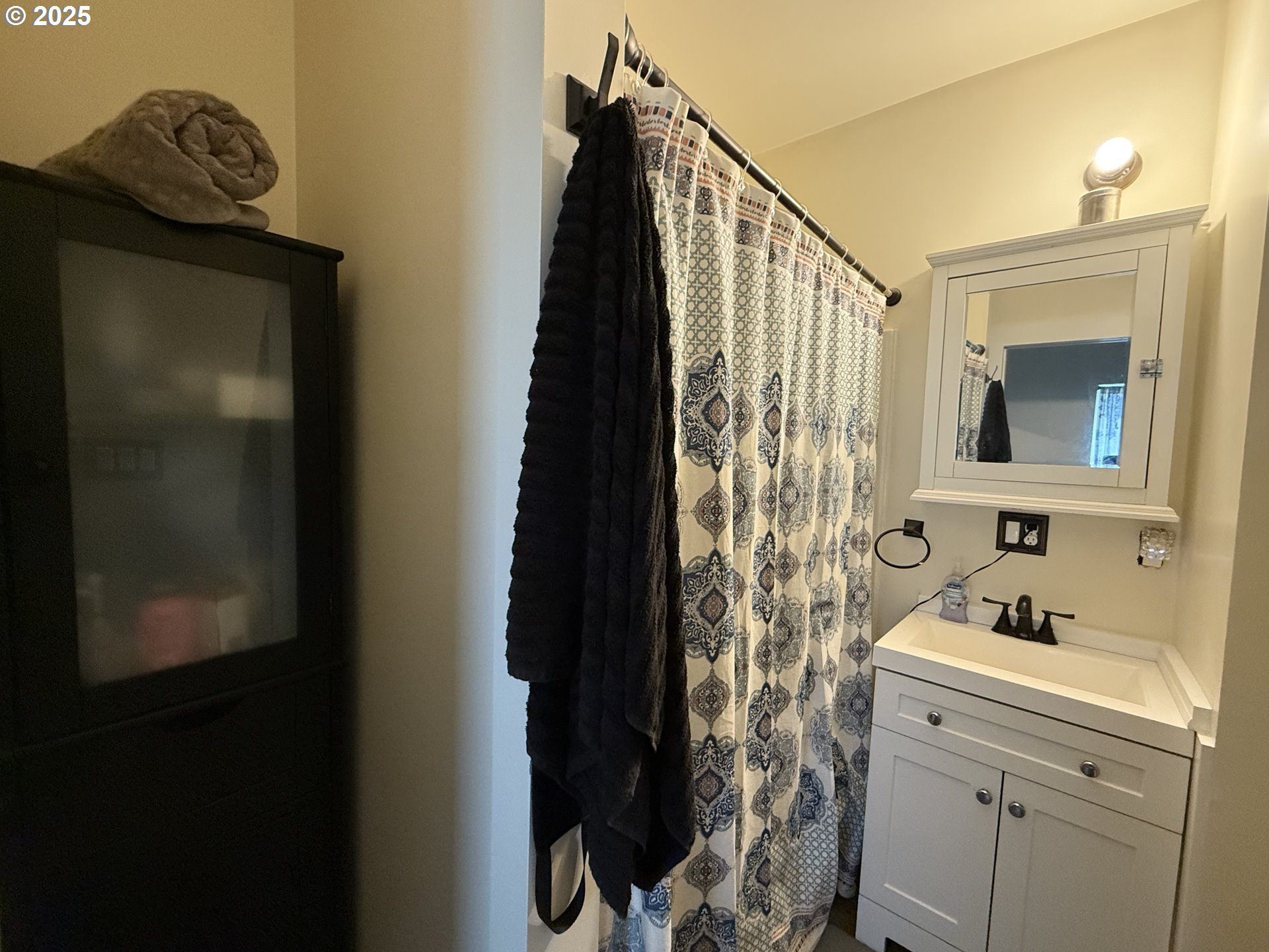 275 N 4TH ST, St. Helens