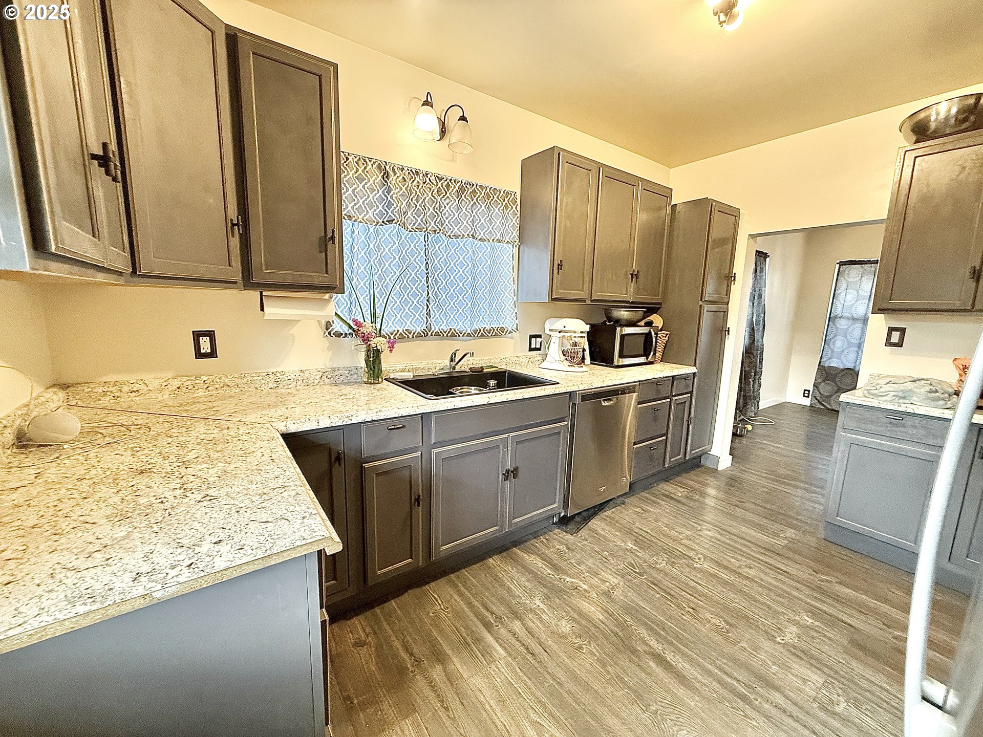 275 N 4TH ST, St. Helens