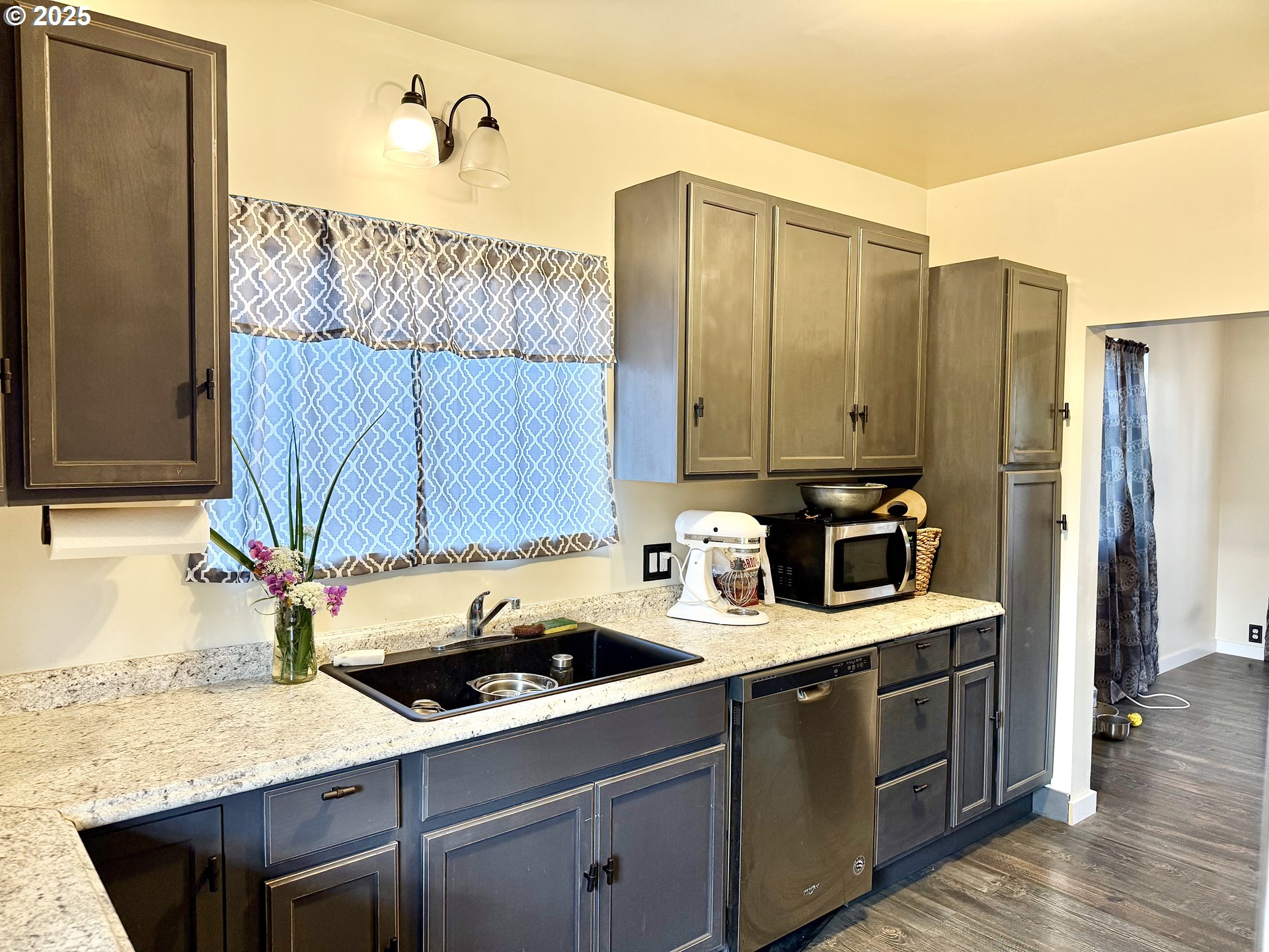 275 N 4TH ST, St. Helens