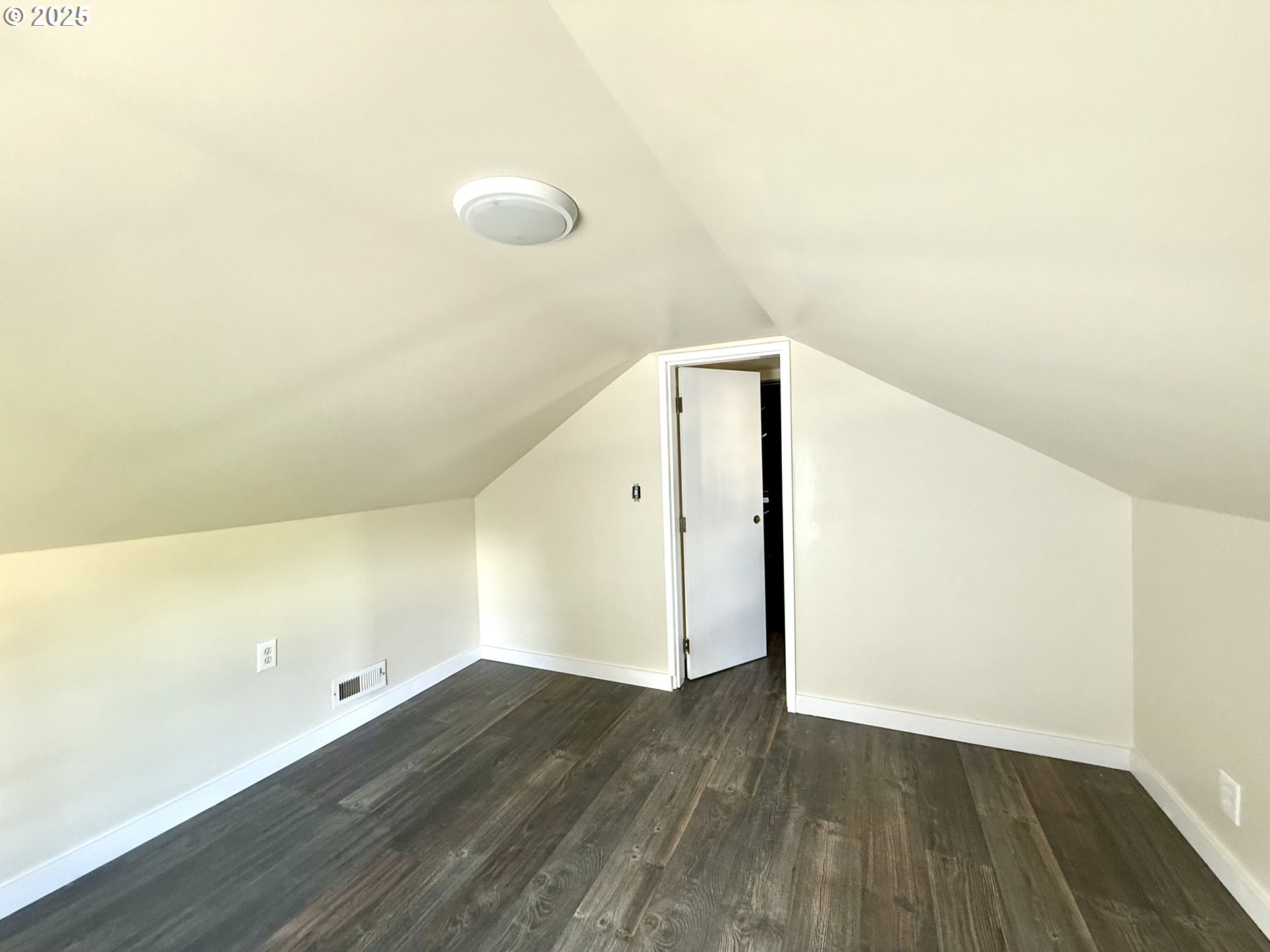 275 N 4TH ST, St. Helens